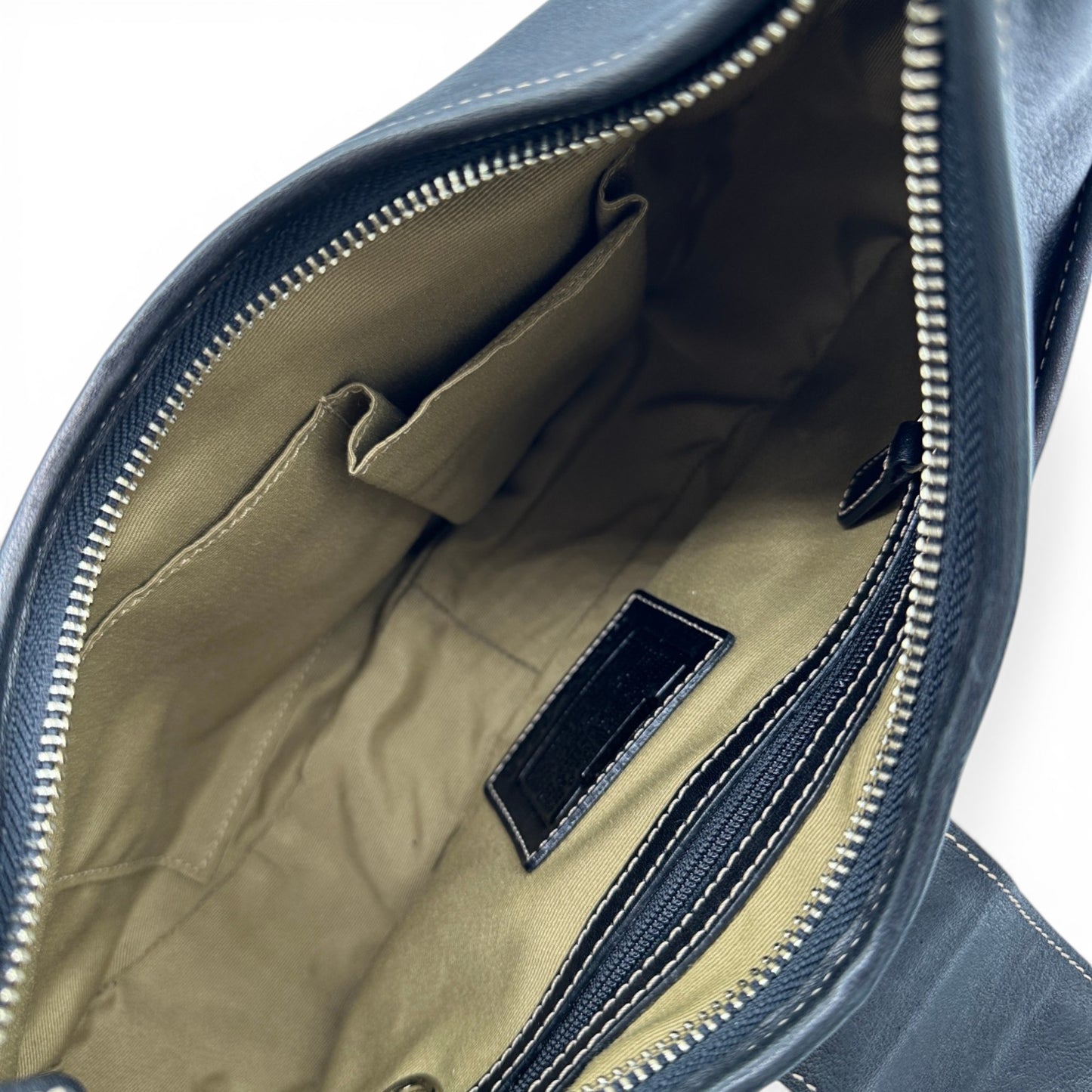 Sac à bandoulière vintage Coach 7548 Soho en forme de demi-lune