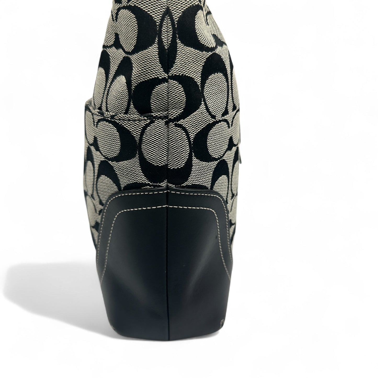 Vintage Coach 6824 Crescent Shoulder Bag