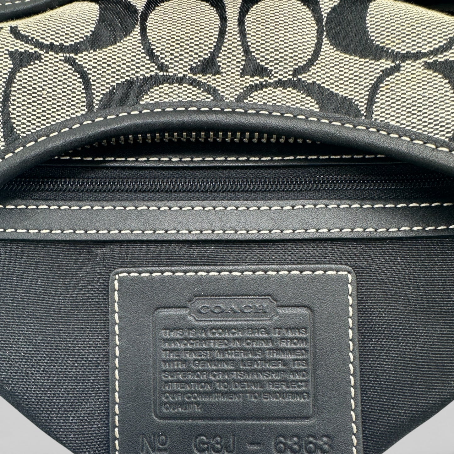 Vintage Coach 6363 Soho Crescent Shoulder Bag