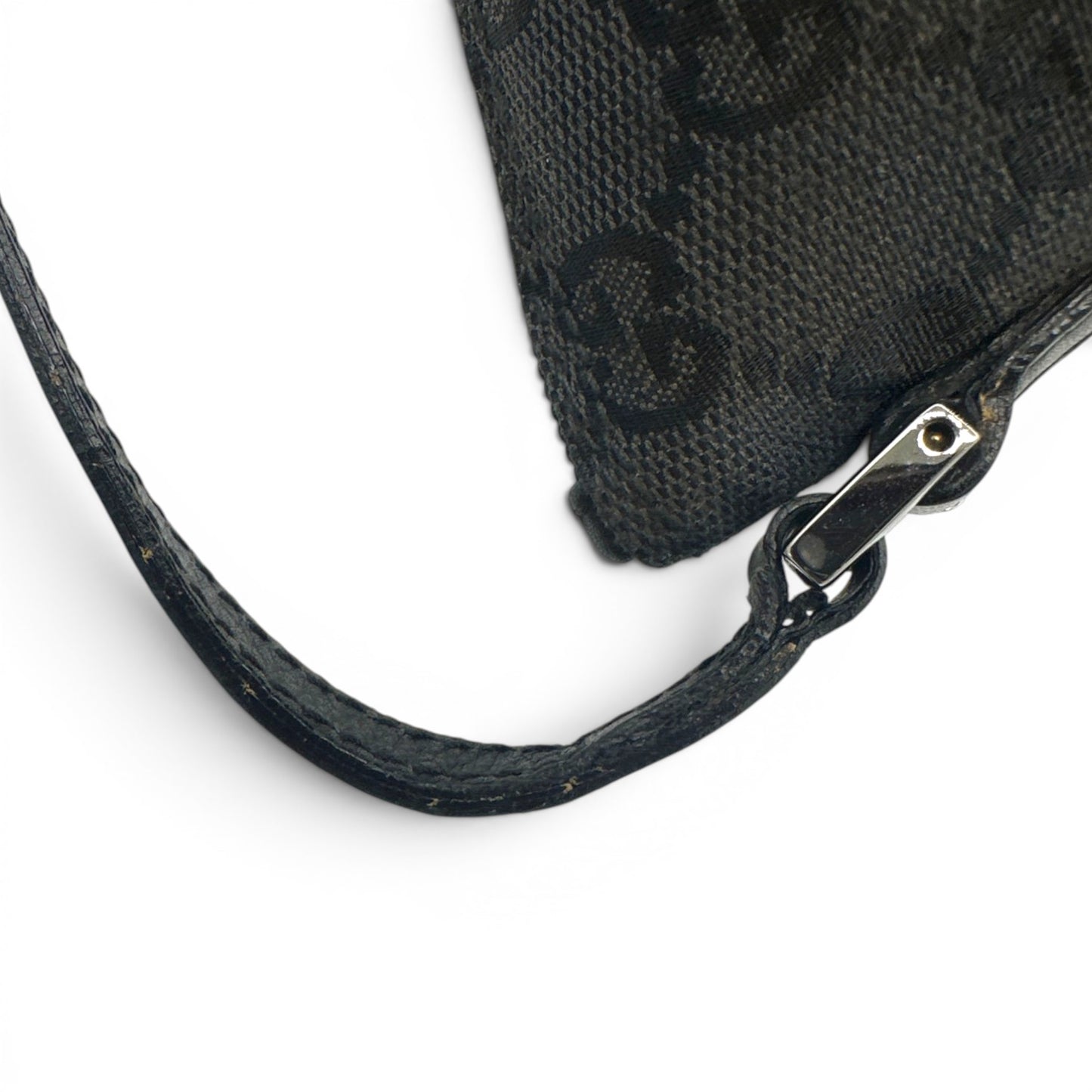 Gucci Boat Pochette 0391103 Shoulder Bag