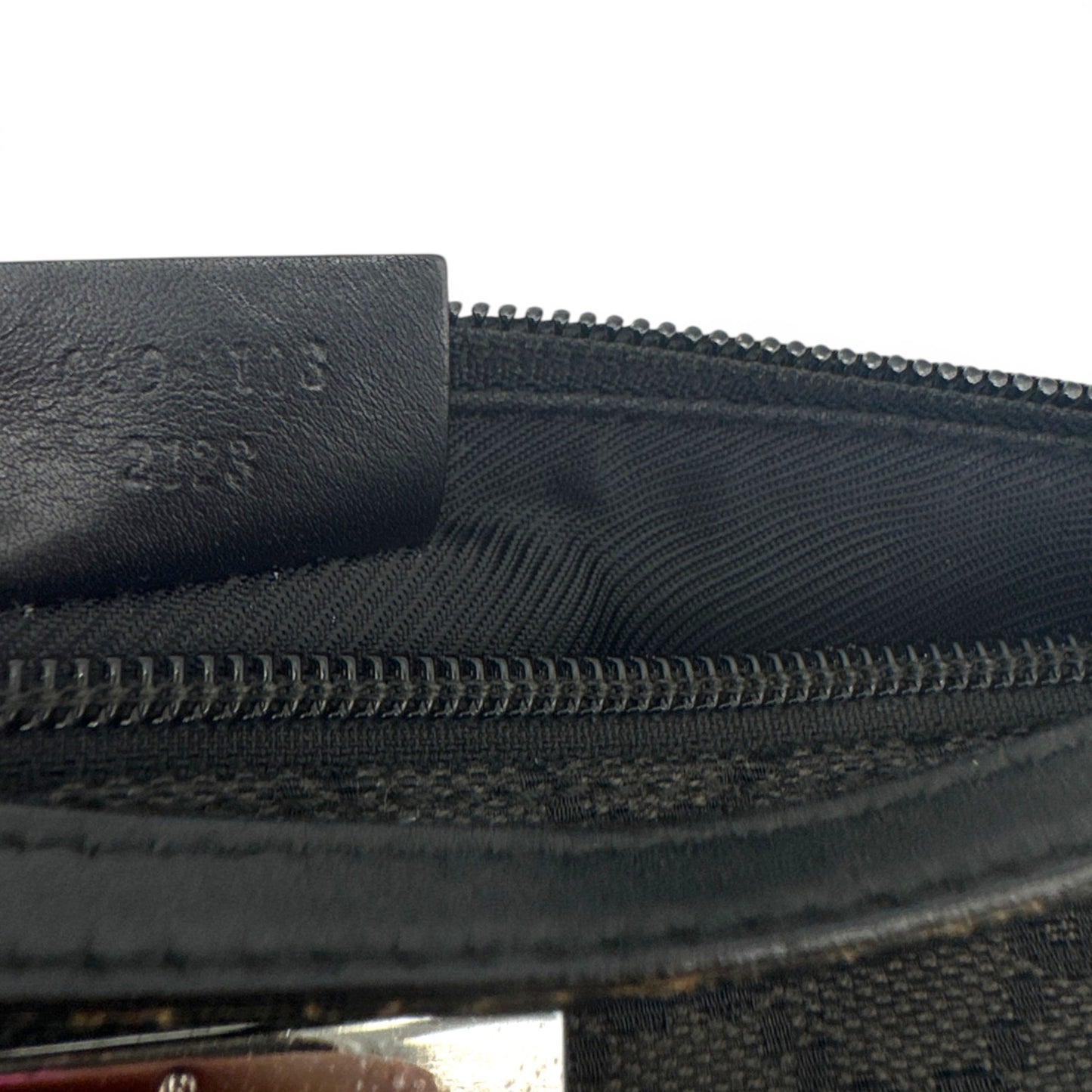 Gucci Boat Pochette 0391103 Shoulder Bag