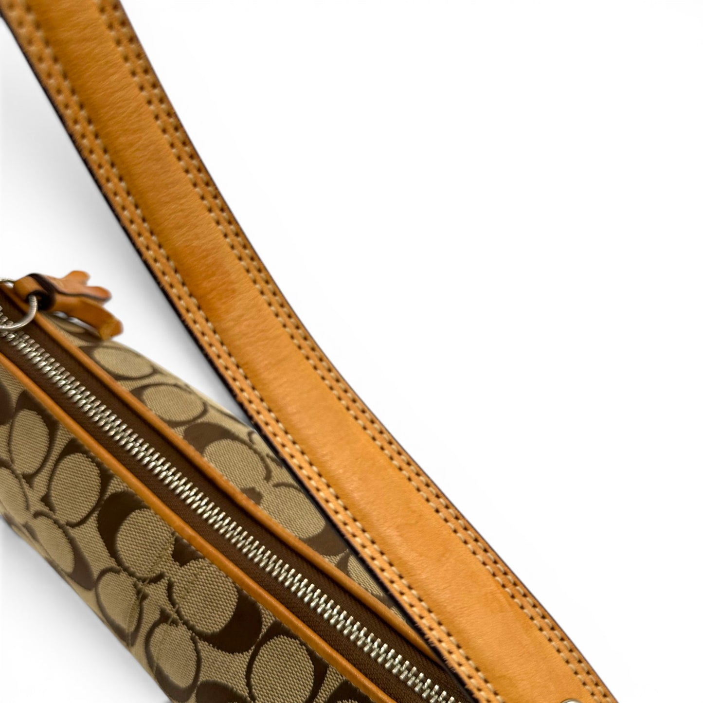 Vintage Coach 8K01 Baguette Shoulder Bag