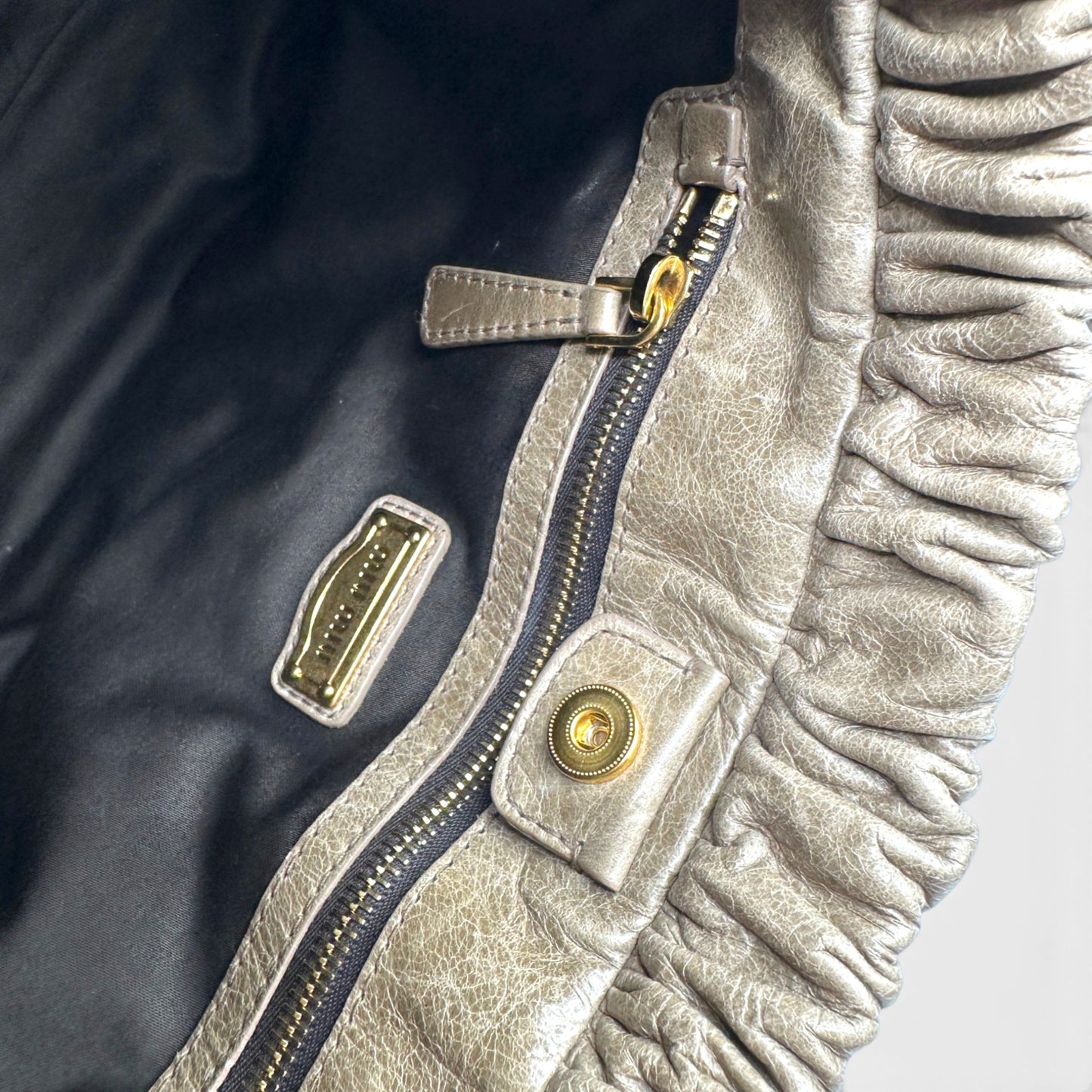 Sac à main vintage Miu Miu Vitello Lux 2 en 1