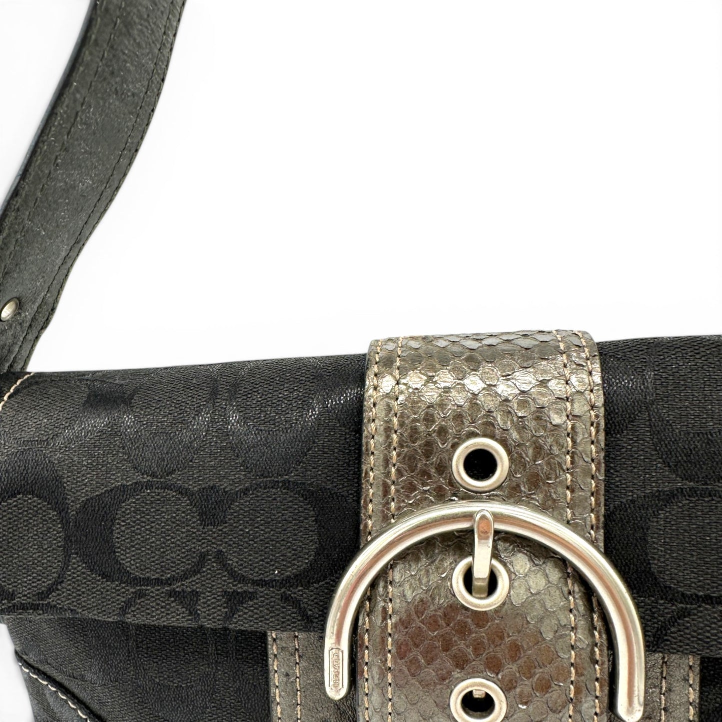 Vintage Coach 8K38 Python Trim Soho Shoulder Bag