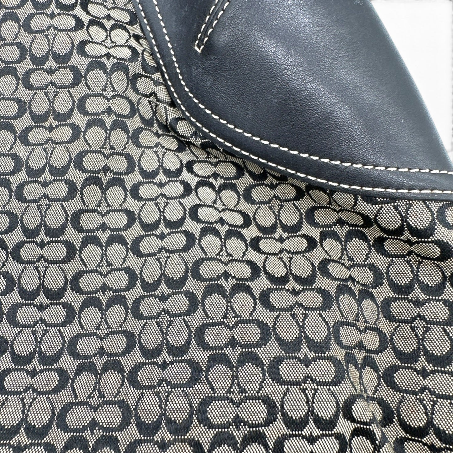 Sac bandoulière souple Coach Croissant 6385 vintage