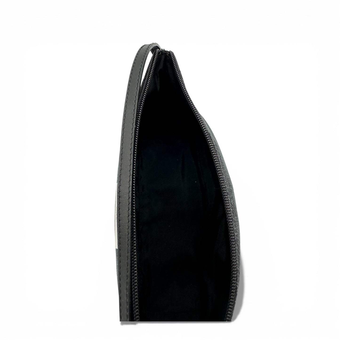 Gucci Boat Pochette 07198 Shoulder Bag