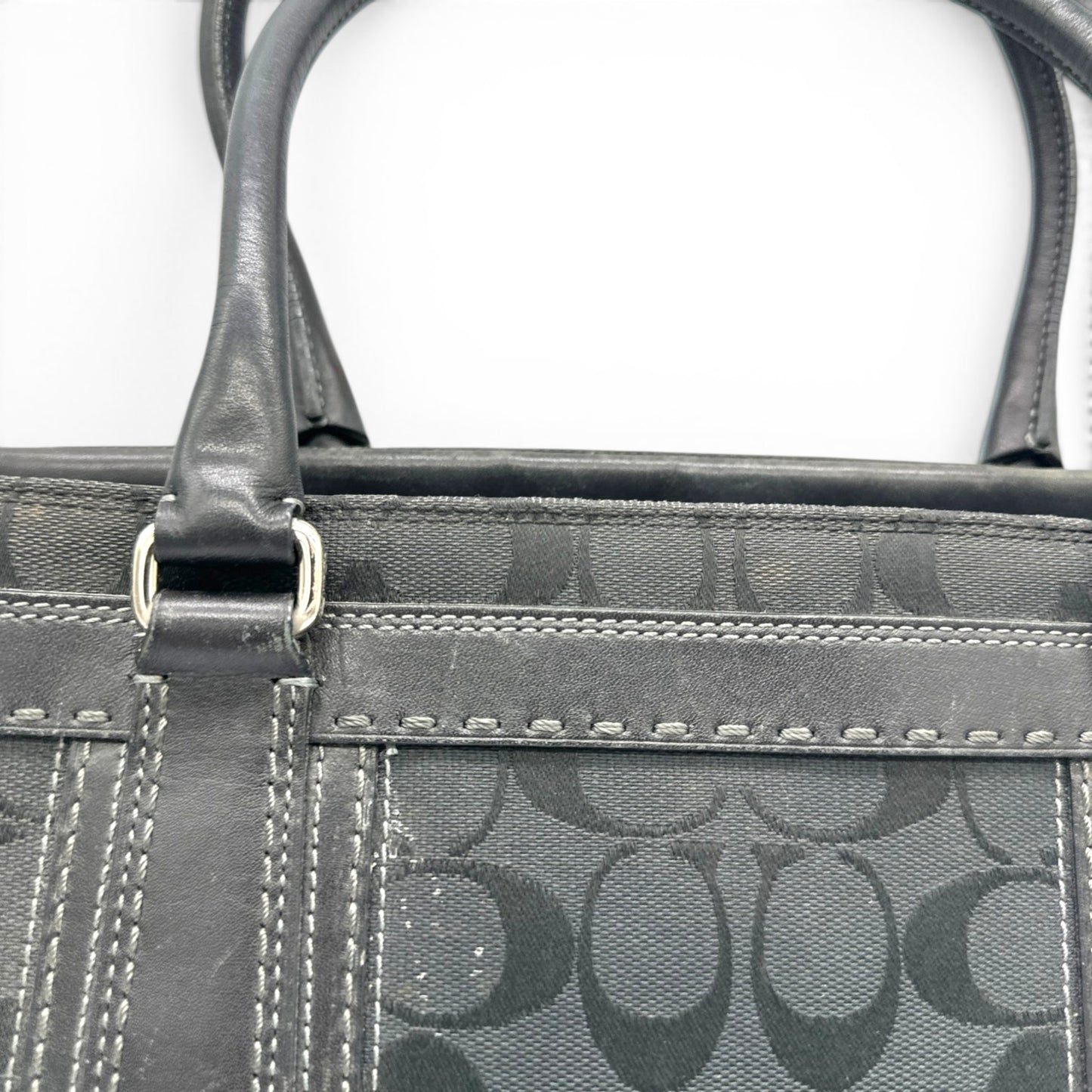 Vintage Coach 11589 Turnlock Handbag