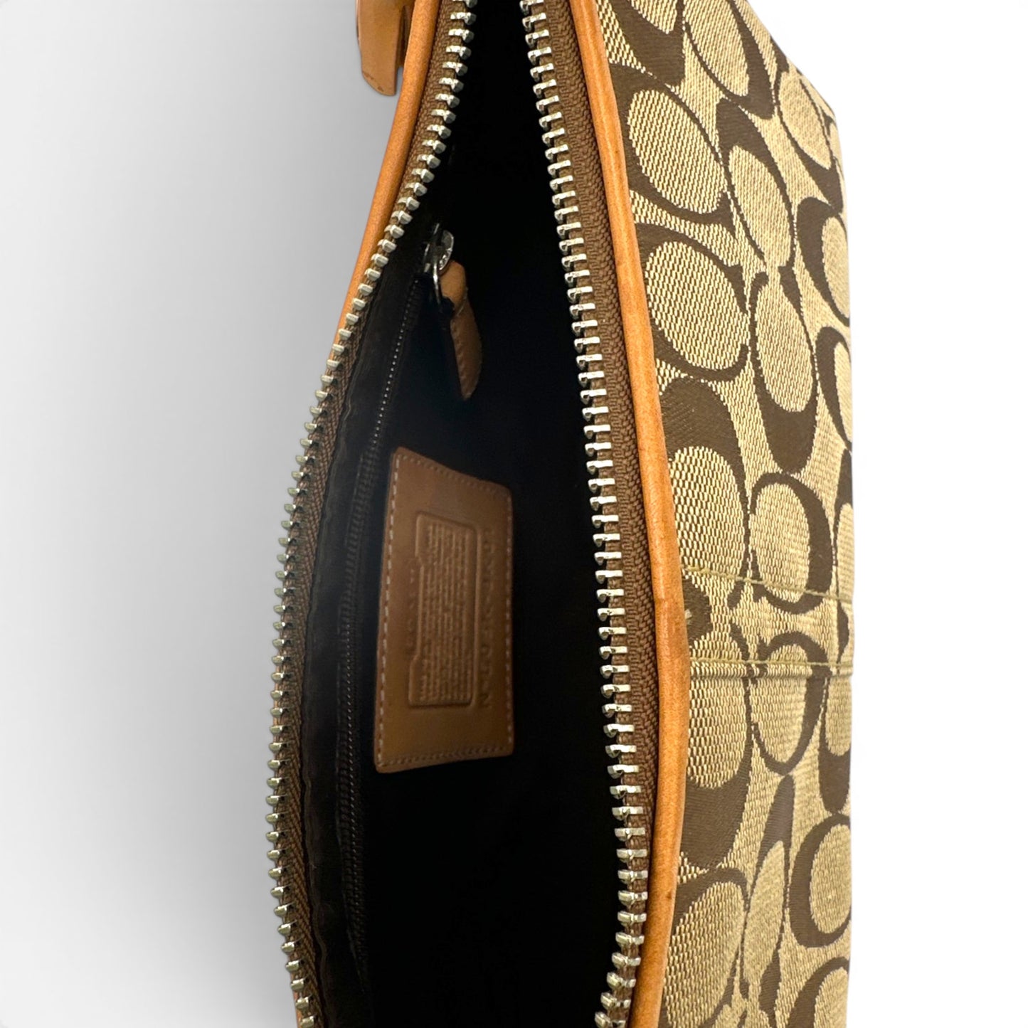 Vintage Coach 8K01 Baguette Schultertasche