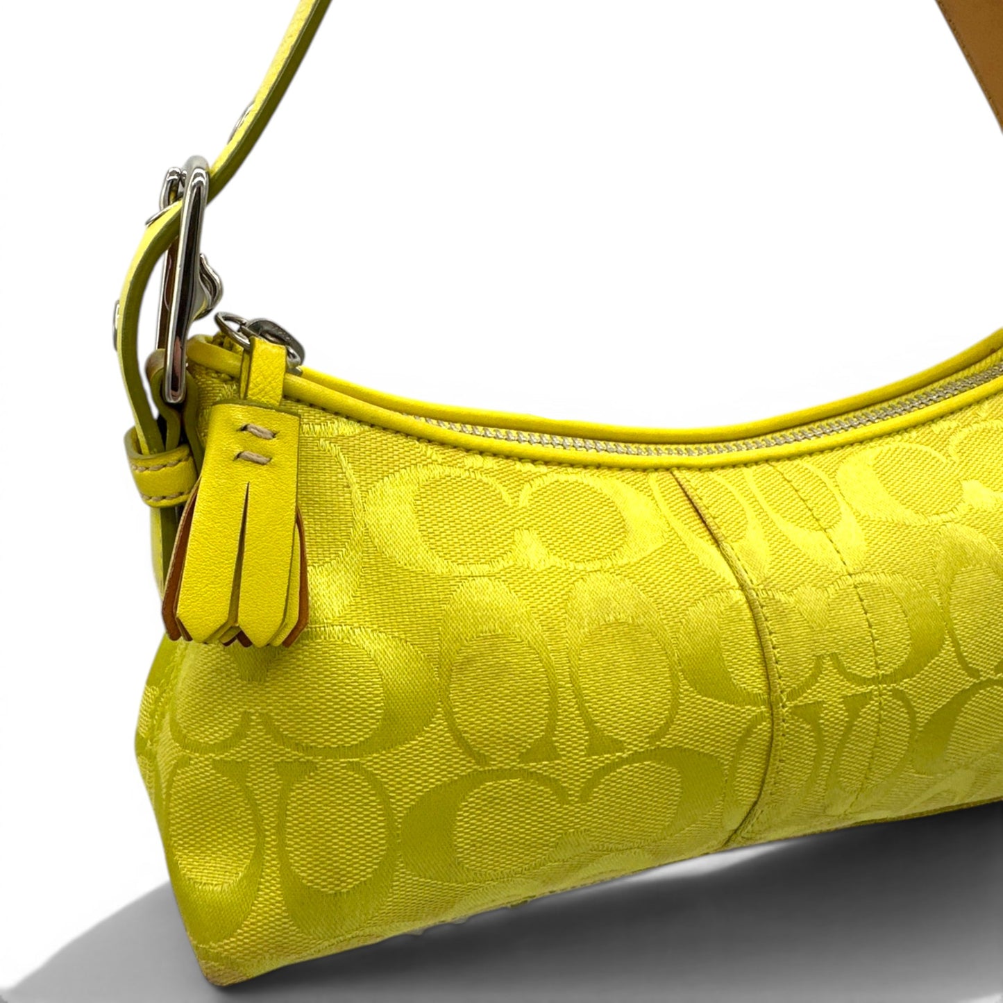 Vintage Coach 6371 East West Baguette Shoulder Bag