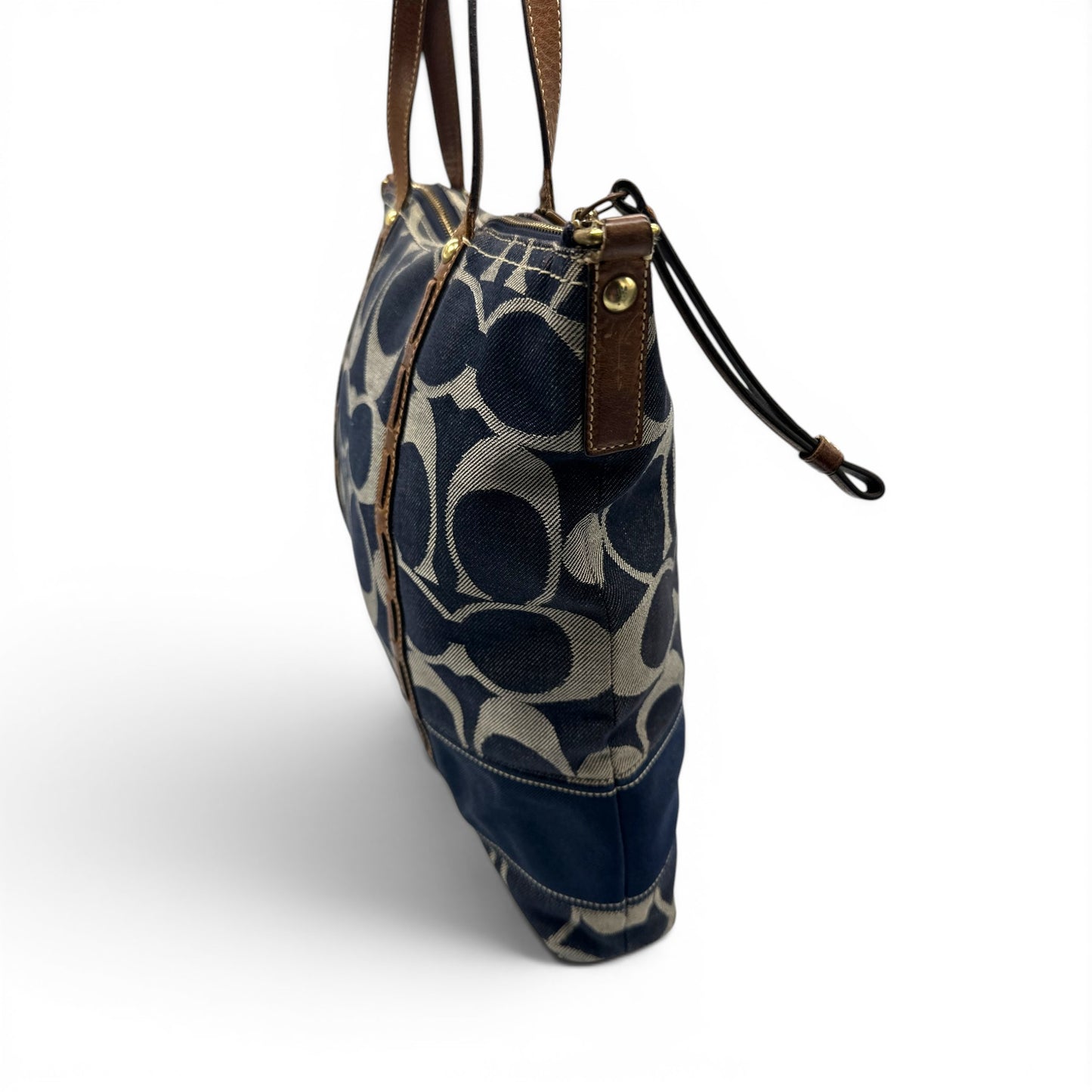 Sac cabas vintage Coach 11179 en denim, porté épaule ou bandoulière