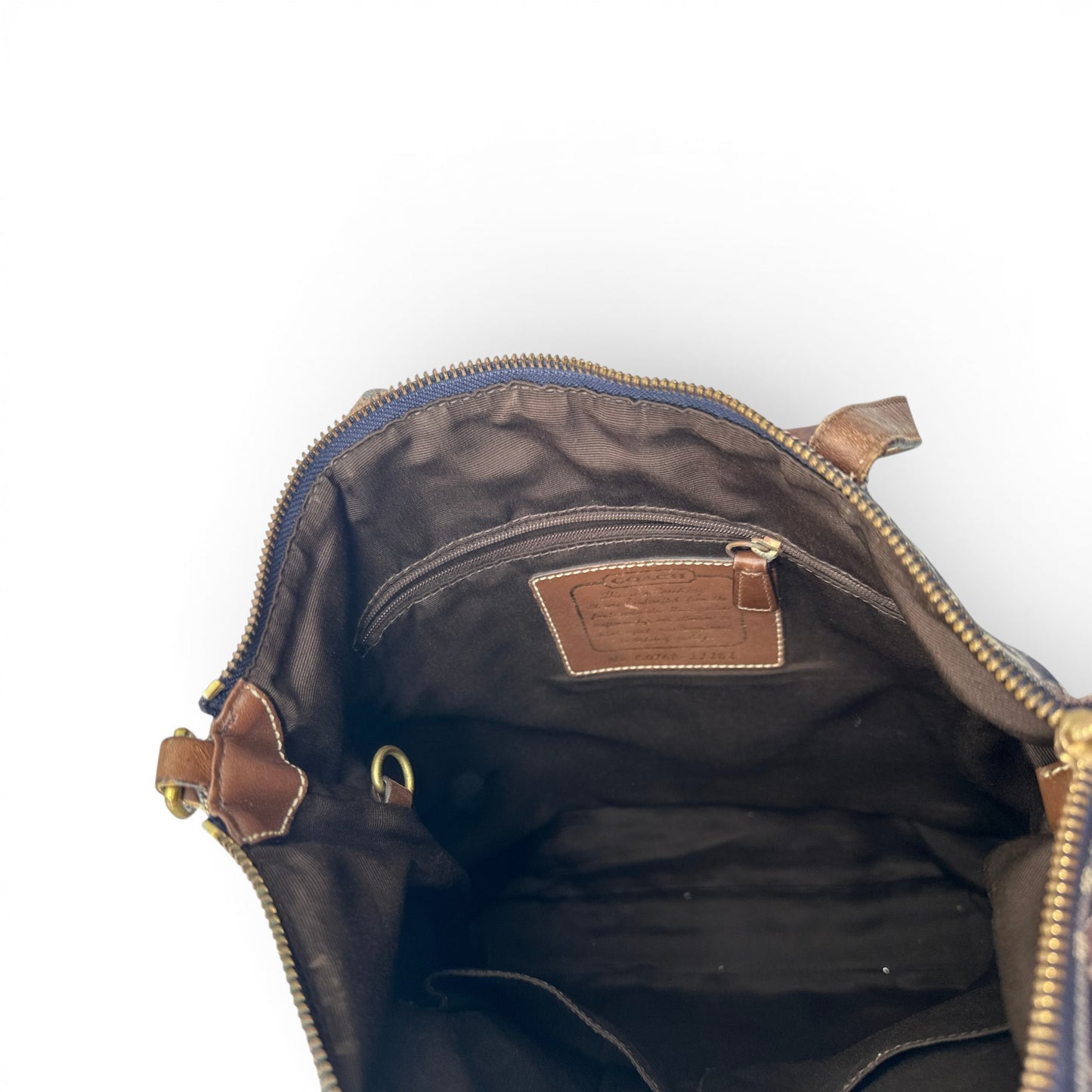 Sac cabas vintage Coach 11179 en denim, porté épaule ou bandoulière