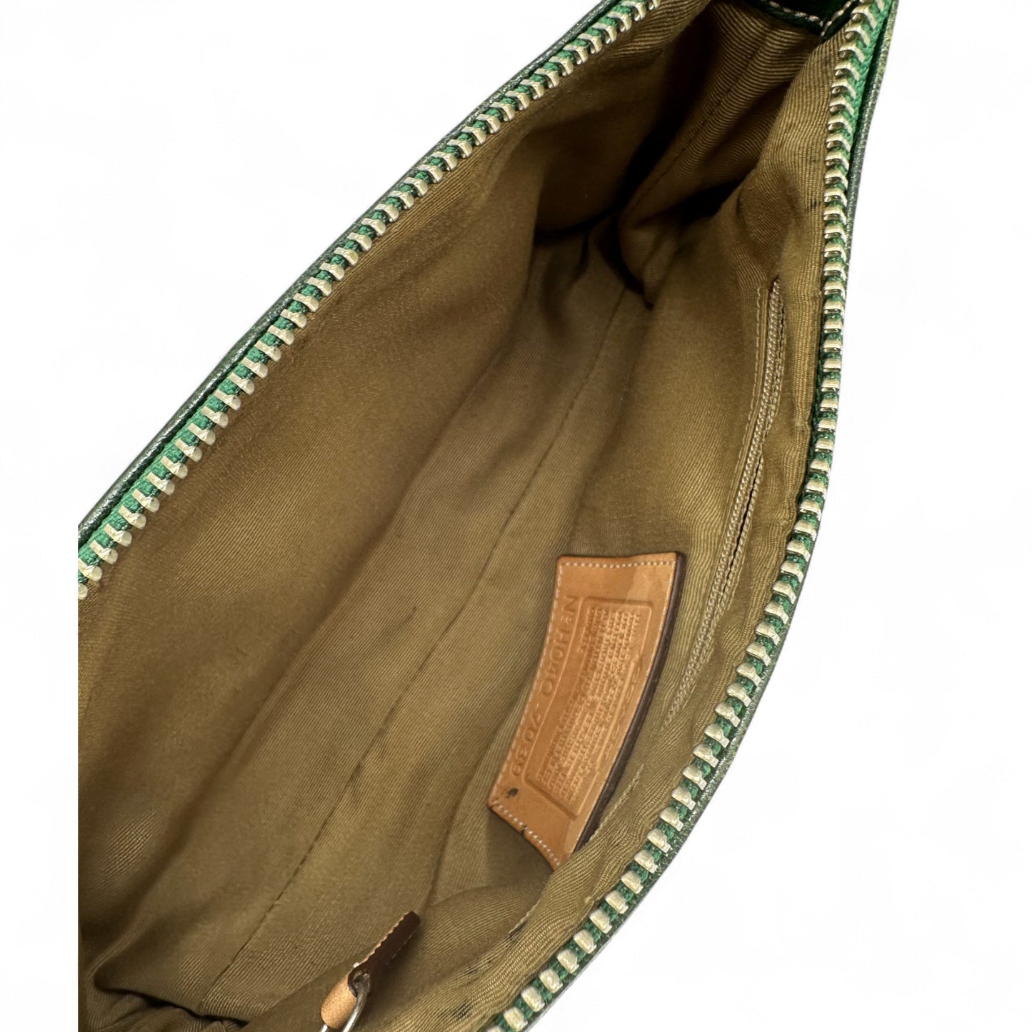 Vintage Coach 7039 East West Baguette Shoulder Bag