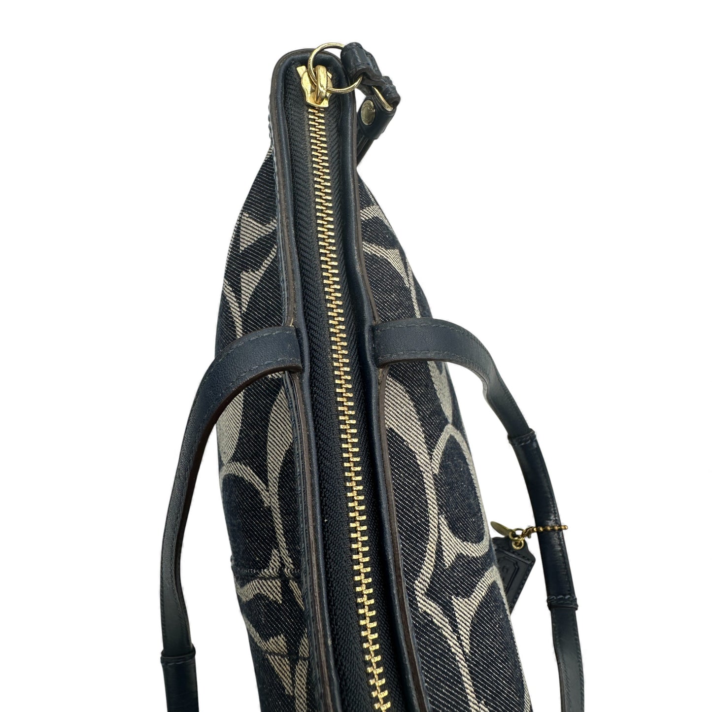 Sac cabas vintage Coach 12546 en denim, porté épaule ou bandoulière