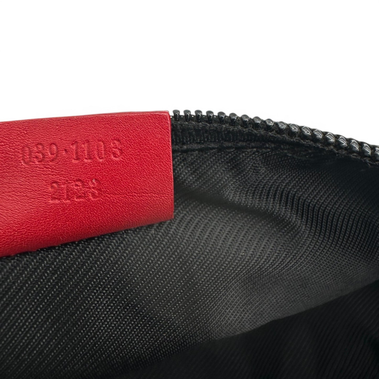 Vintage Gucci Boat Pochette Shoulder Bag