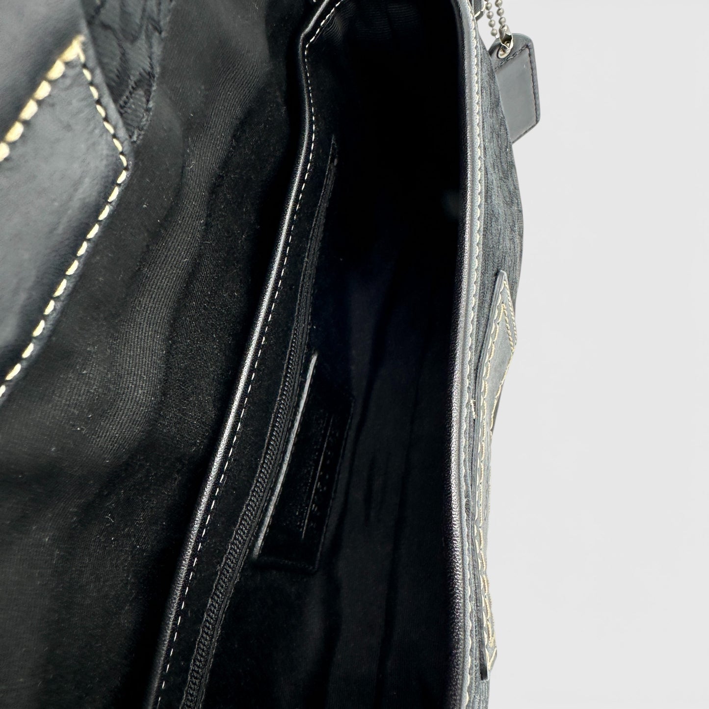 Vintage Coach 3628 Soho Shoulder Bag