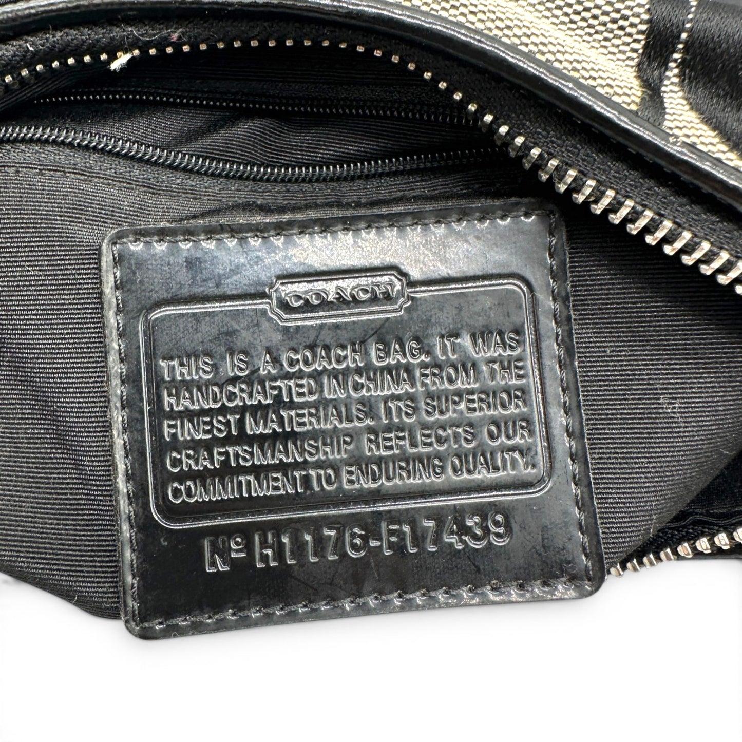 Vintage Coach F17439 2-Way Shoulder Bag