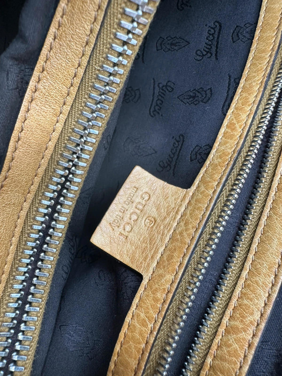 Vintage Gucci GG Signature Bamboo Bar Tote bag Mustard Leather