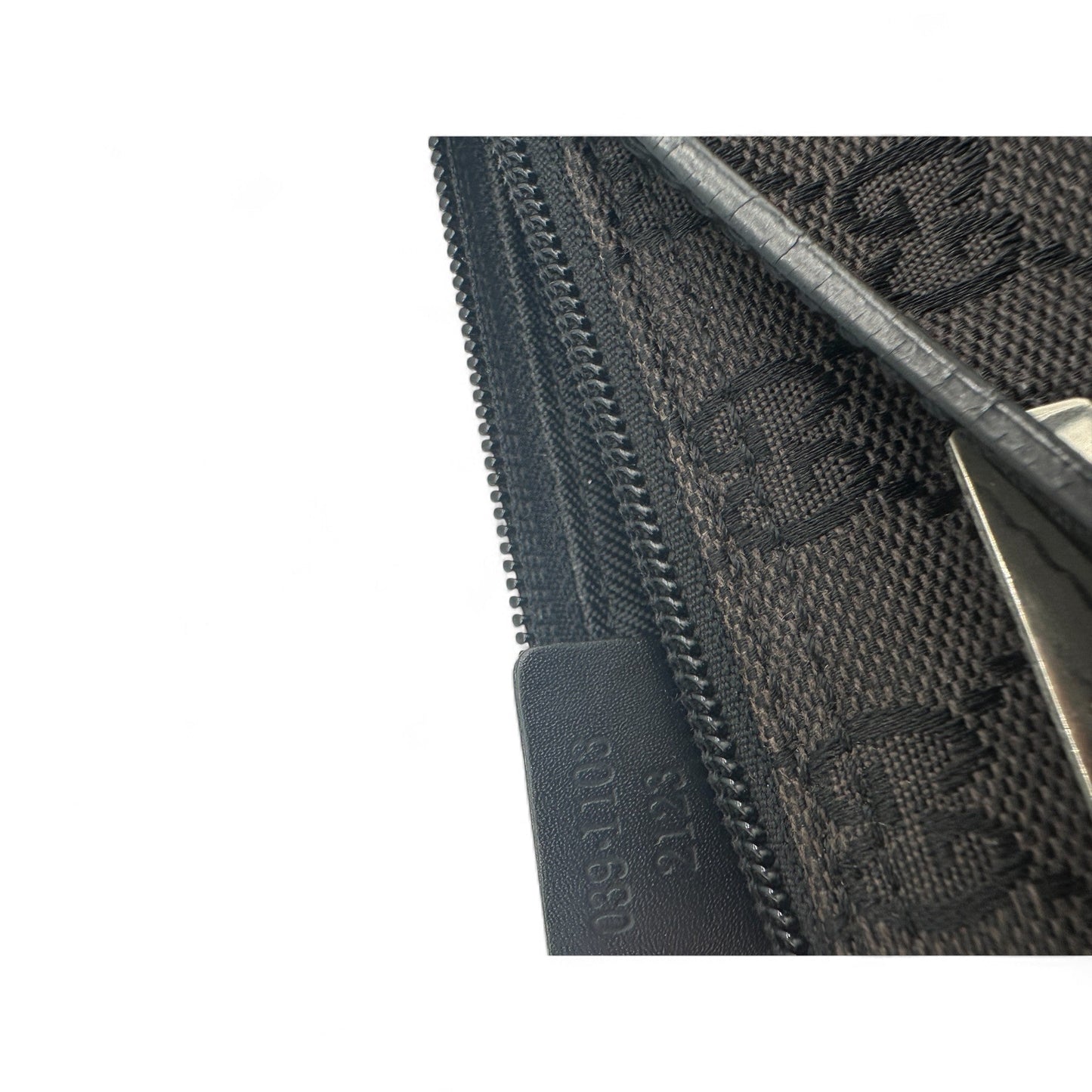 Gucci Boat Pochette 039 1103 Shoulder Bag - Thanks it's Vintage