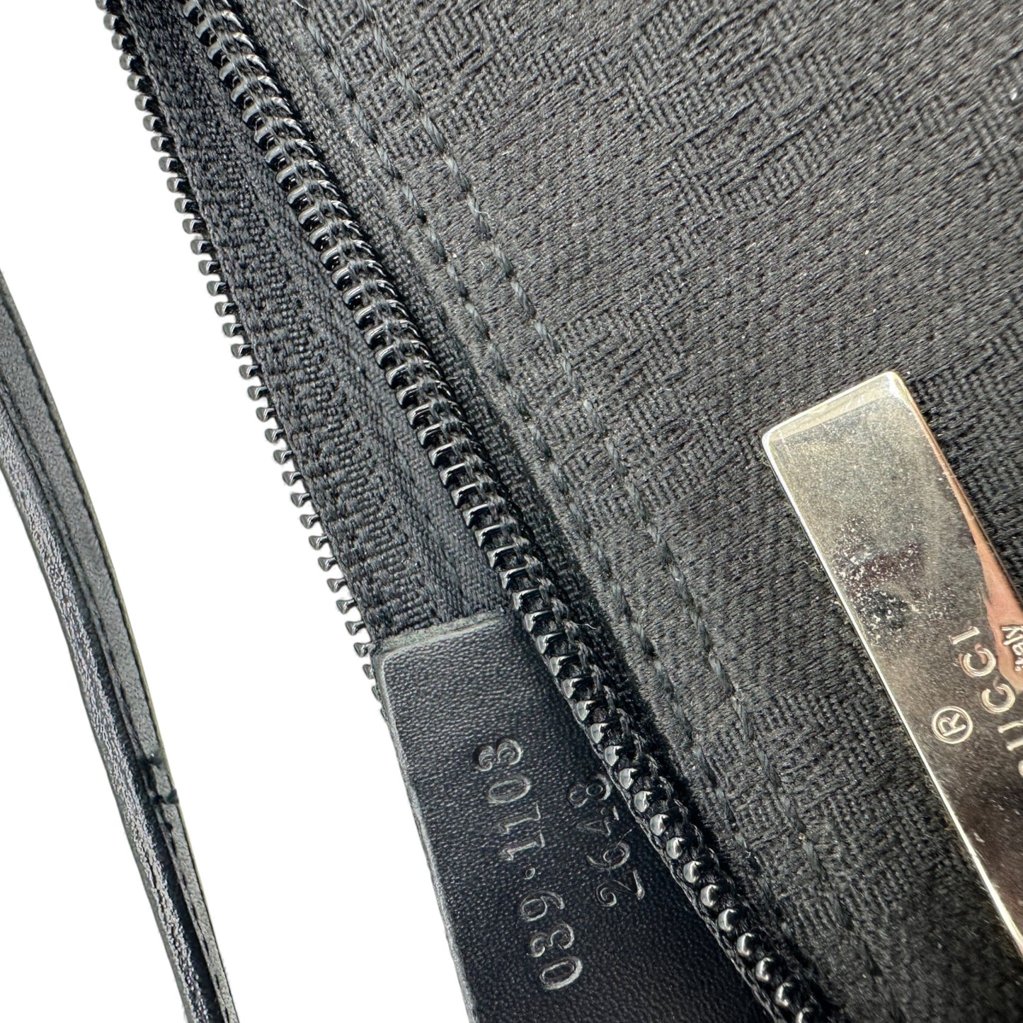 Gucci Boat Pochette 0391103 Shoulder Bag - Thanks it's Vintage