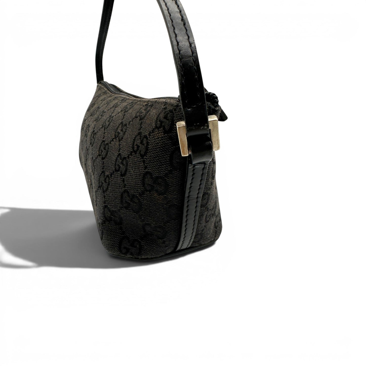 Gucci Boat Pochette 0391103 Shoulder Bag - Thanks it's Vintage
