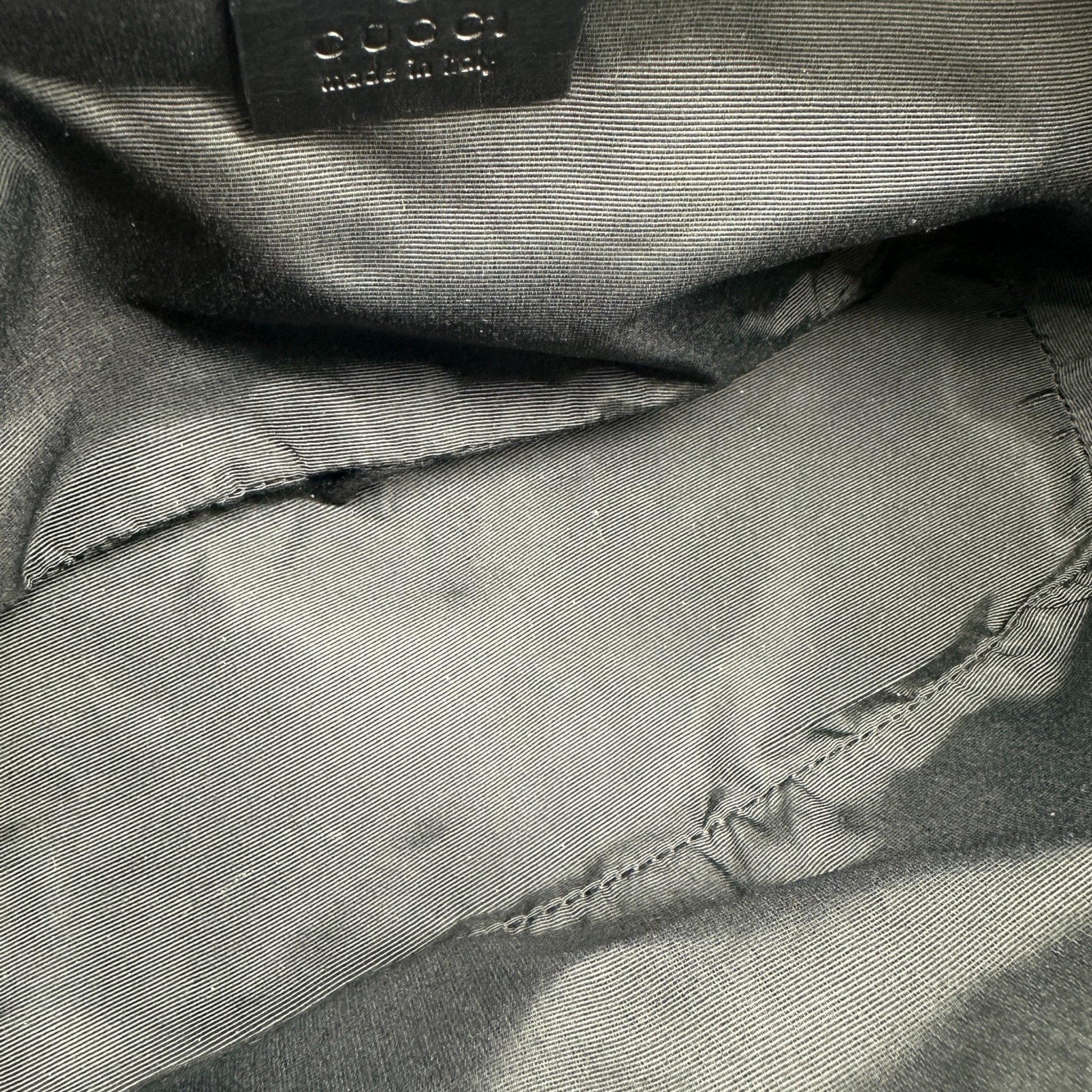 Gucci Boat Pochette 07198 Shoulder Bag - Thanks it's Vintage