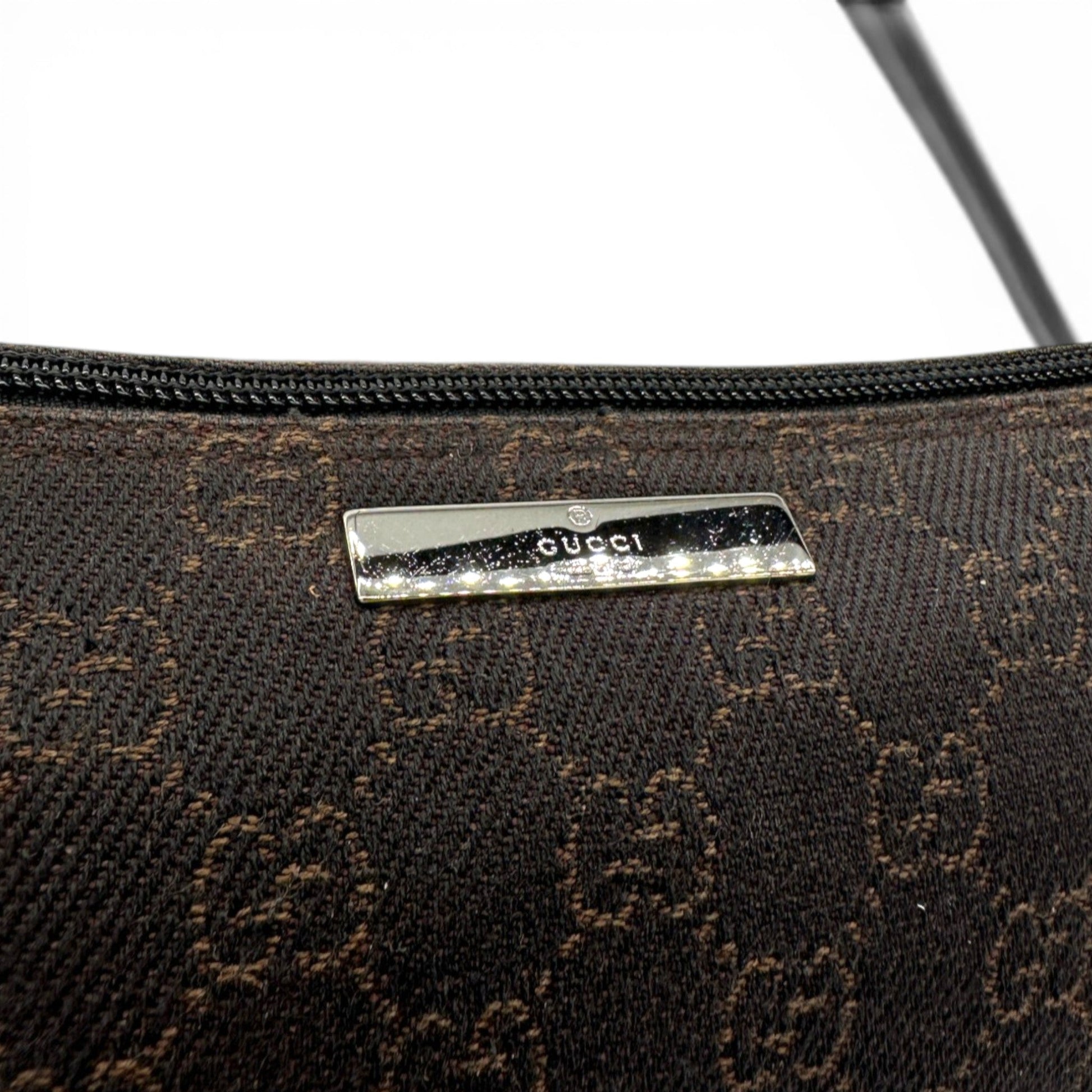 Gucci Boat Pochette 07198 Shoulder Bag - Thanks it's Vintage