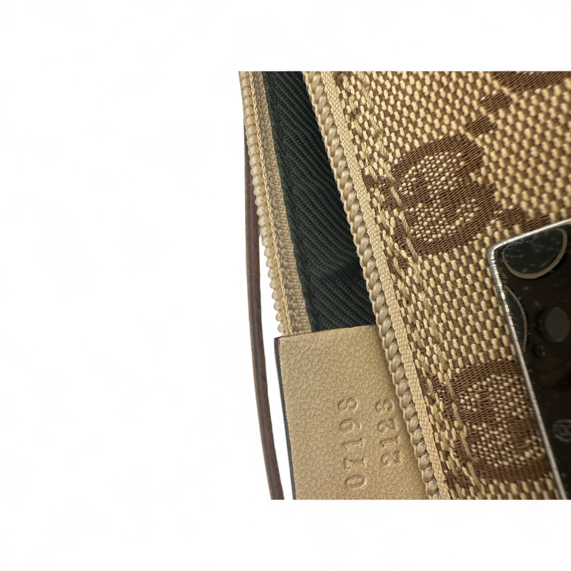 Gucci Boat Pochette 07198 Shoulder Bag - Thanks it's Vintage