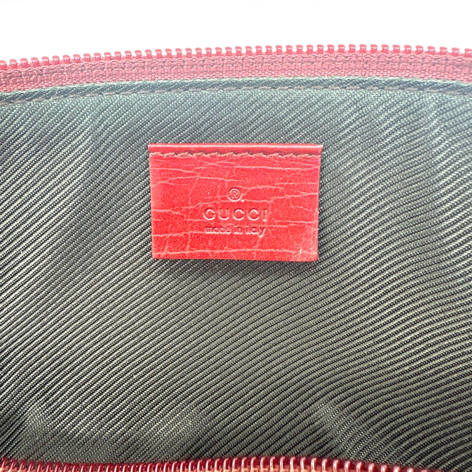 Gucci Boat Pochette 07198 Shoulder Bag - Thanks it's Vintage