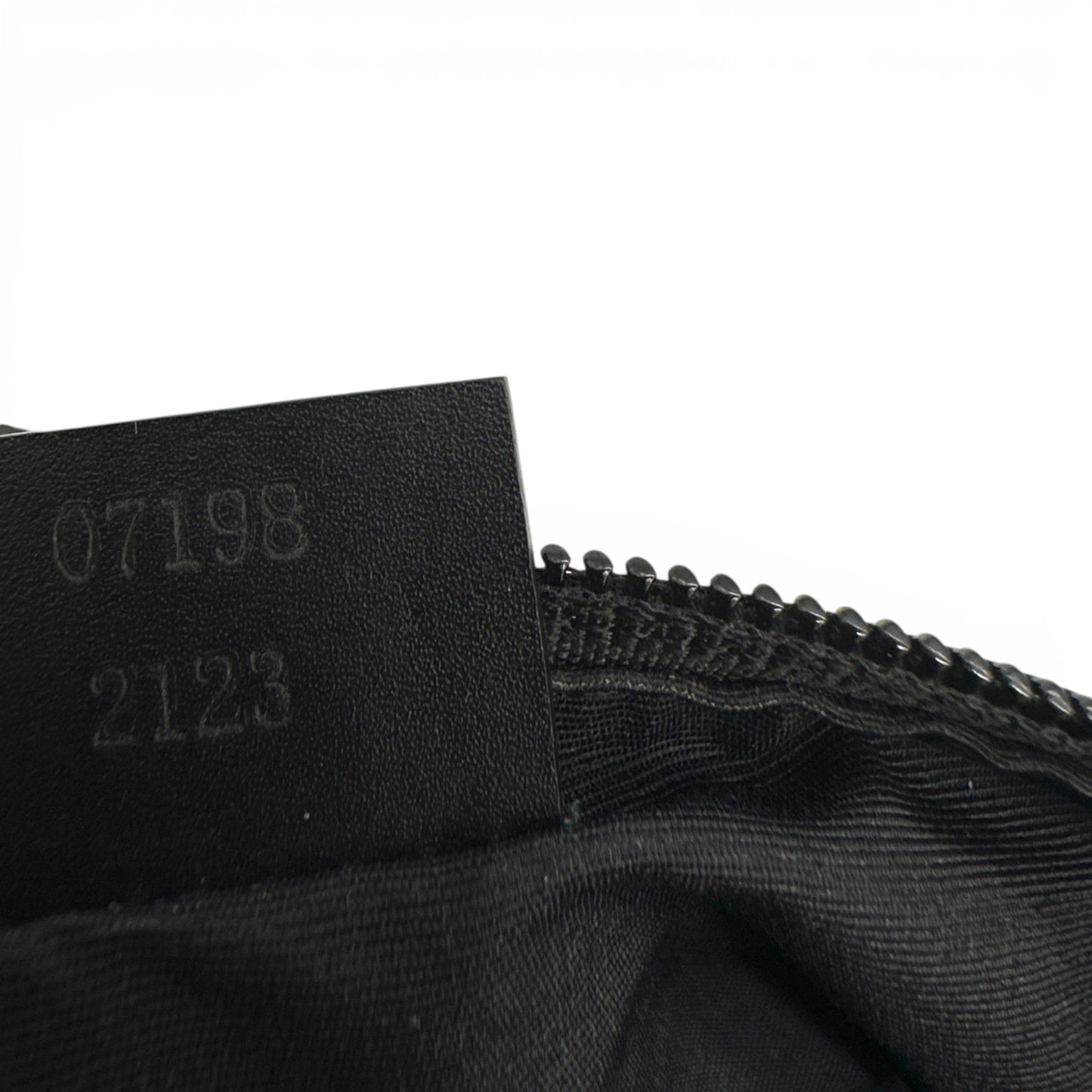 Gucci Boat Pochette 07198 Shoulder Bag - Thanks it's Vintage