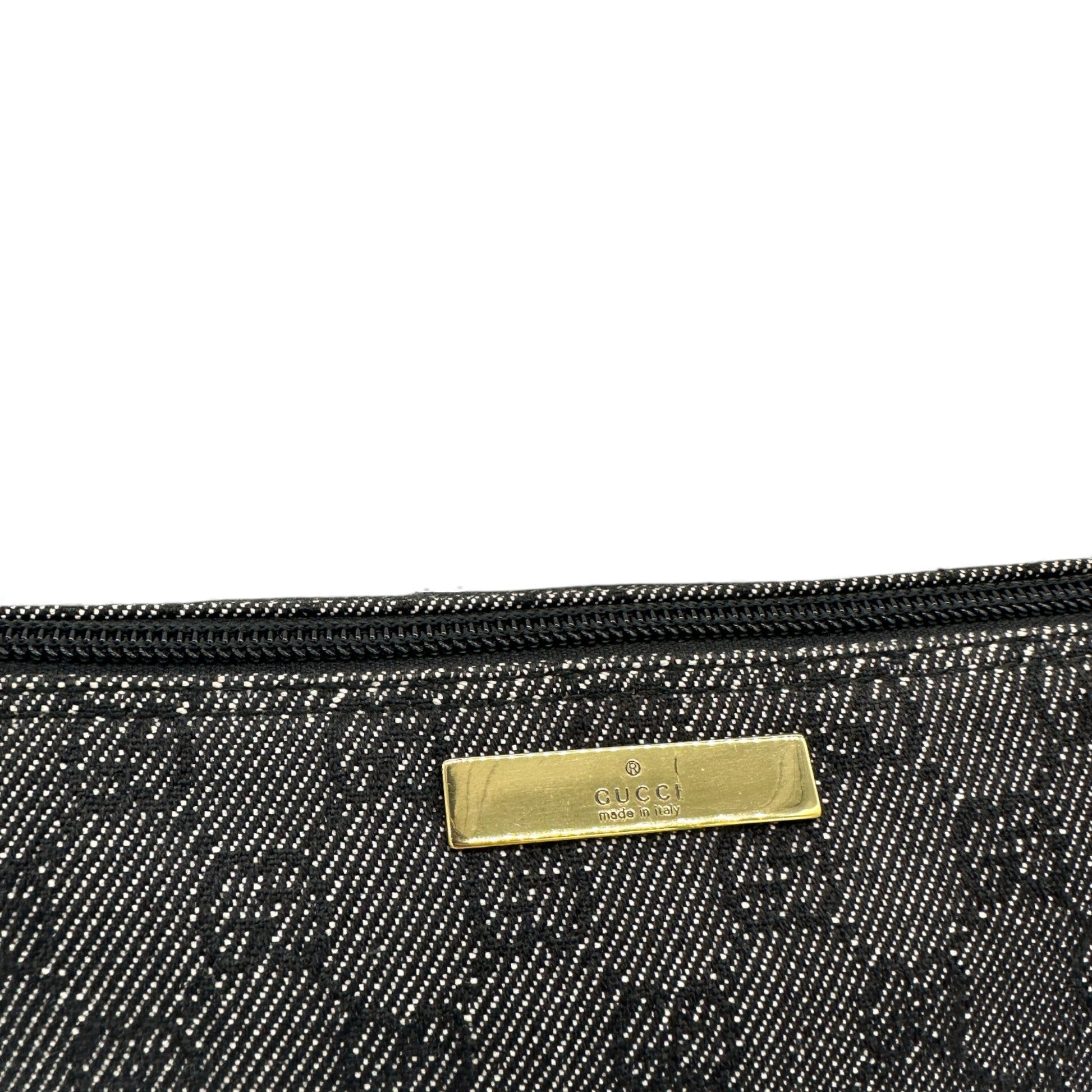 Gucci Boat Pochette 07198 Shoulder Bag - Thanks it's Vintage