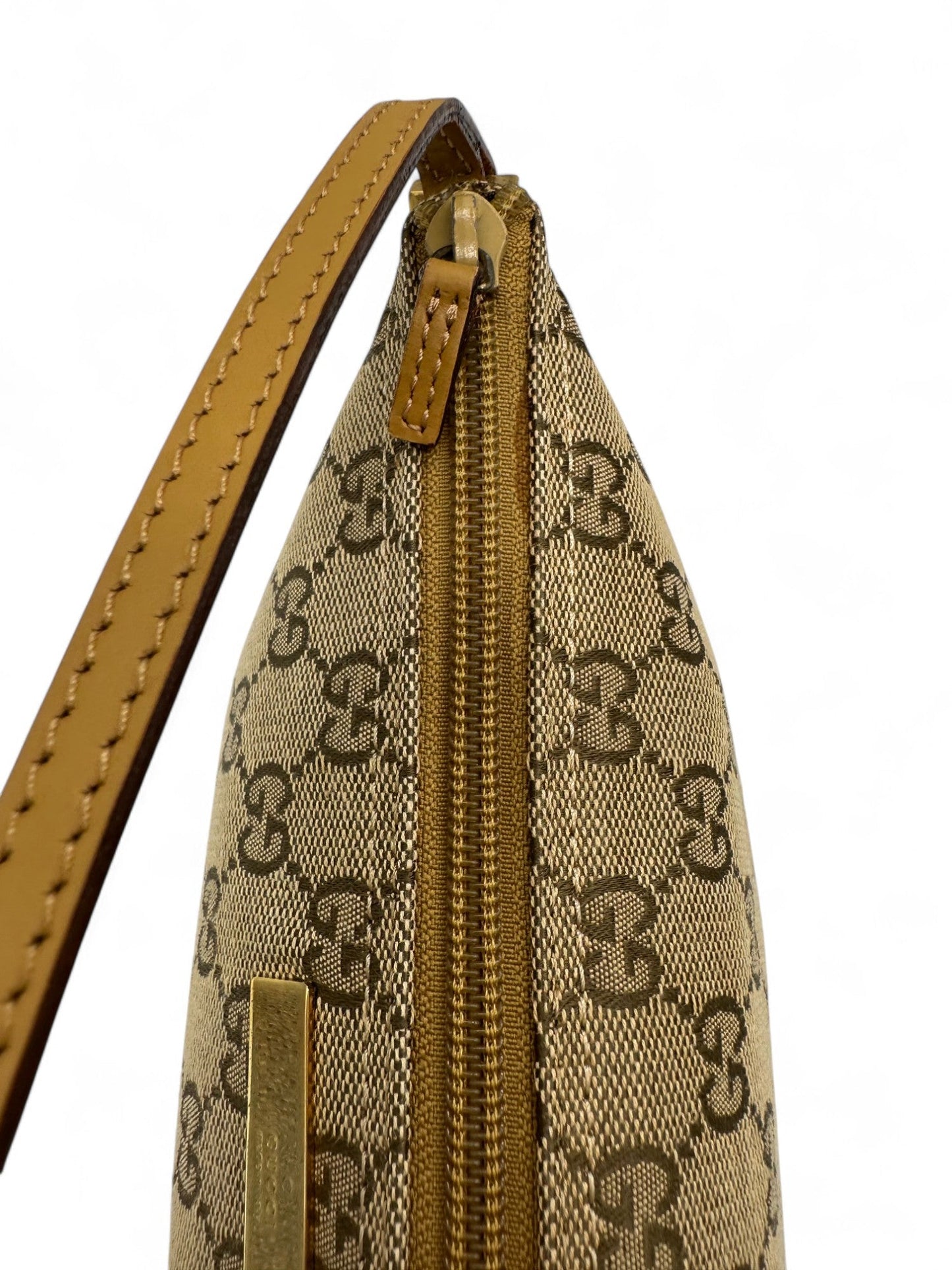 Gucci Boat Pochette Shoulder Bag - Thanks it's Vintage