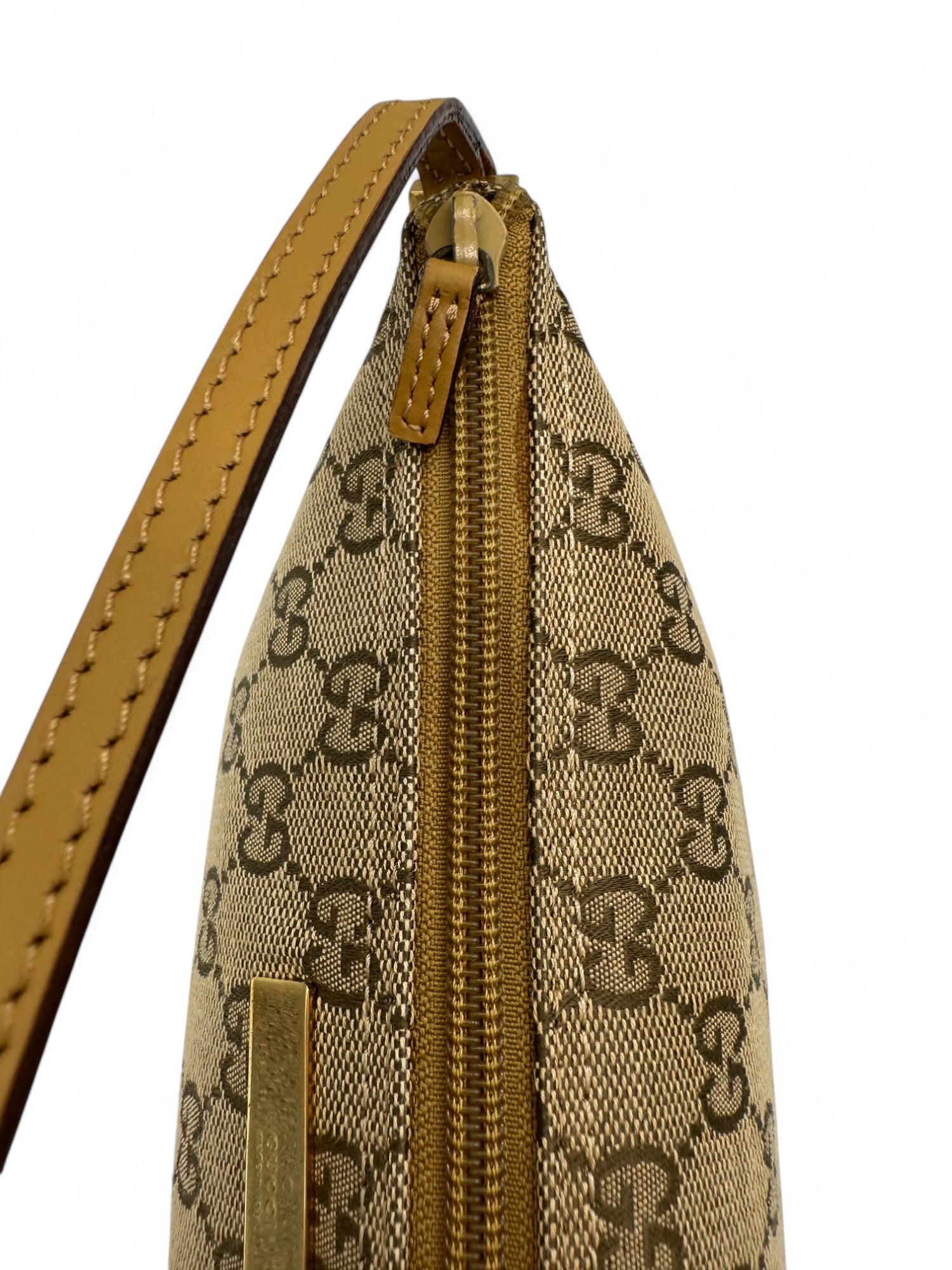 Gucci Boat Pochette Shoulder Bag - Thanks it's Vintage