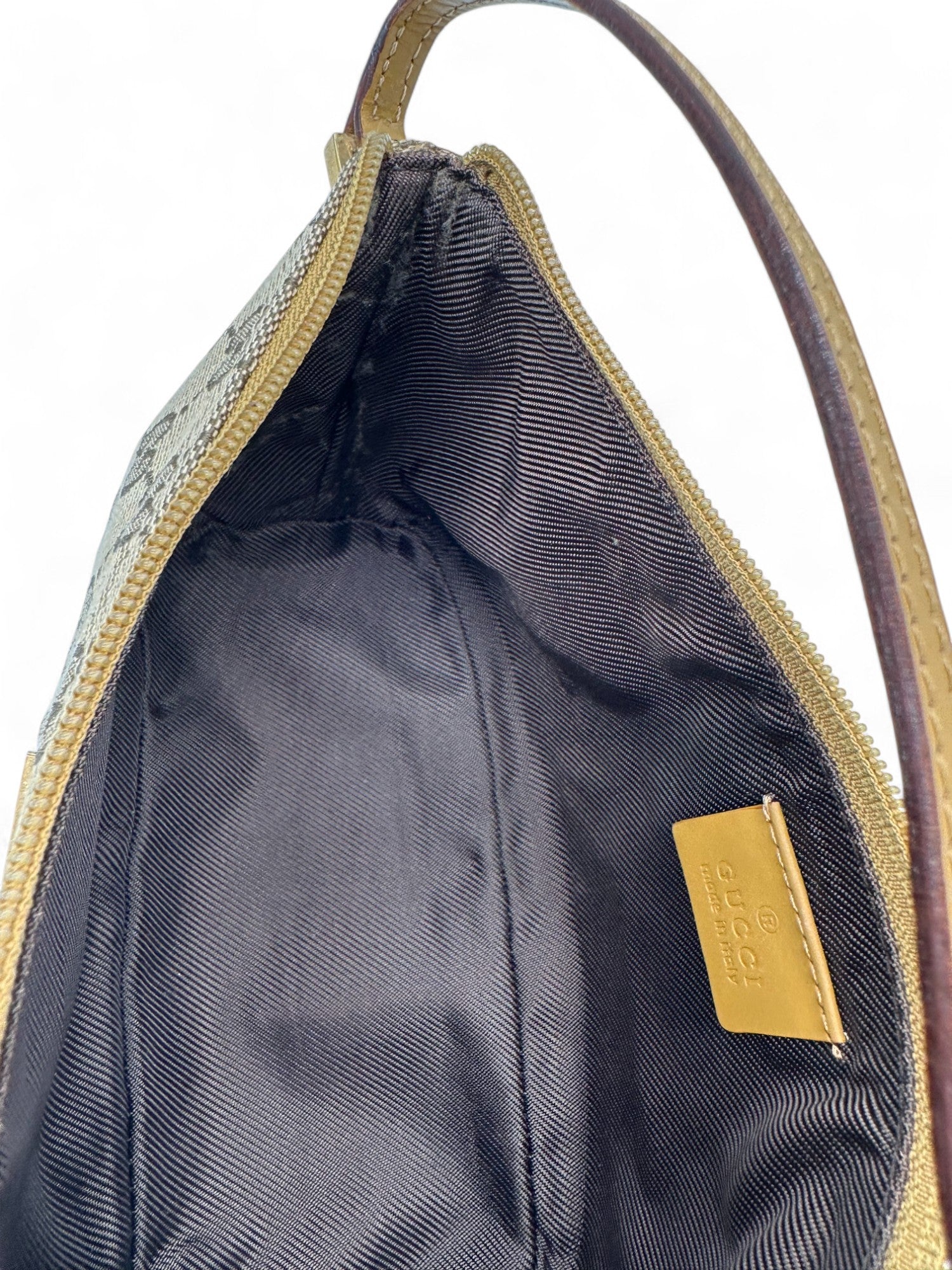 Gucci Boat Pochette Shoulder Bag - Thanks it's Vintage