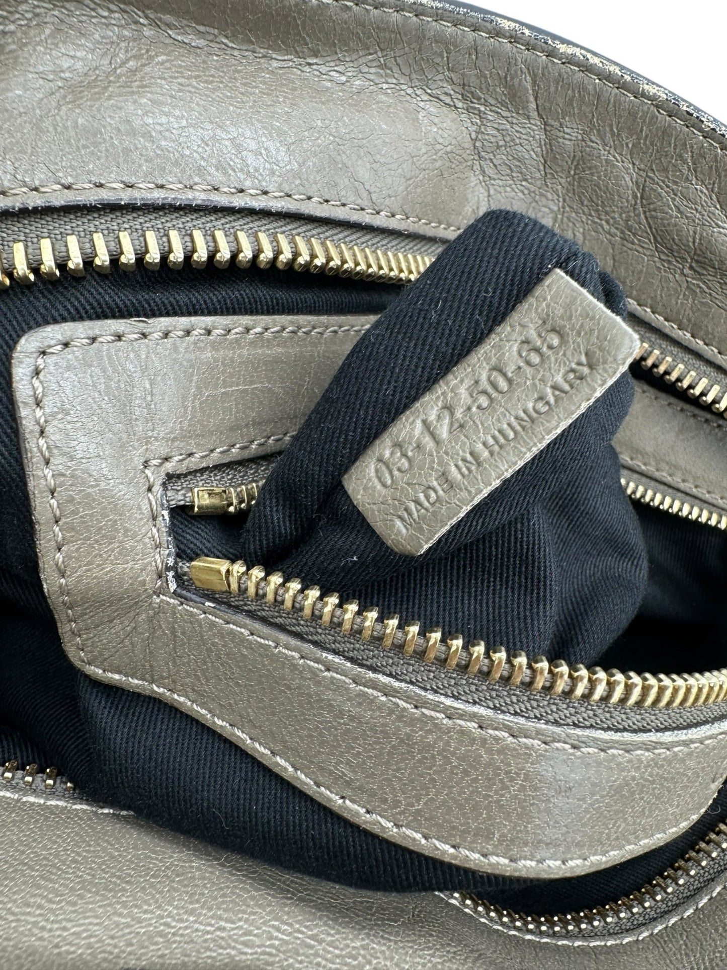 Vintage Chloé Ethel Handbag with Grey Leather and Gold Hardware - Thanks it's Vintage