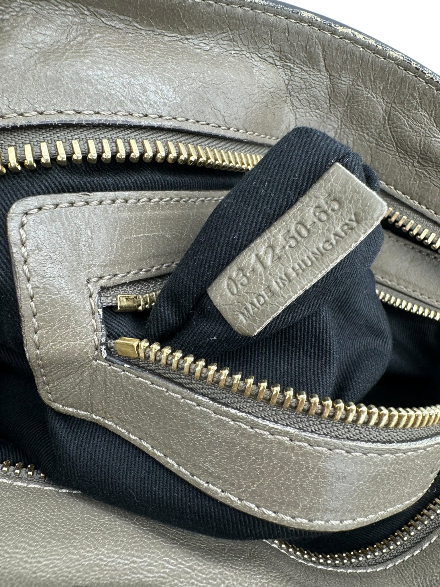 Vintage Chloé Ethel Handbag with Grey Leather and Gold Hardware - Thanks it's Vintage