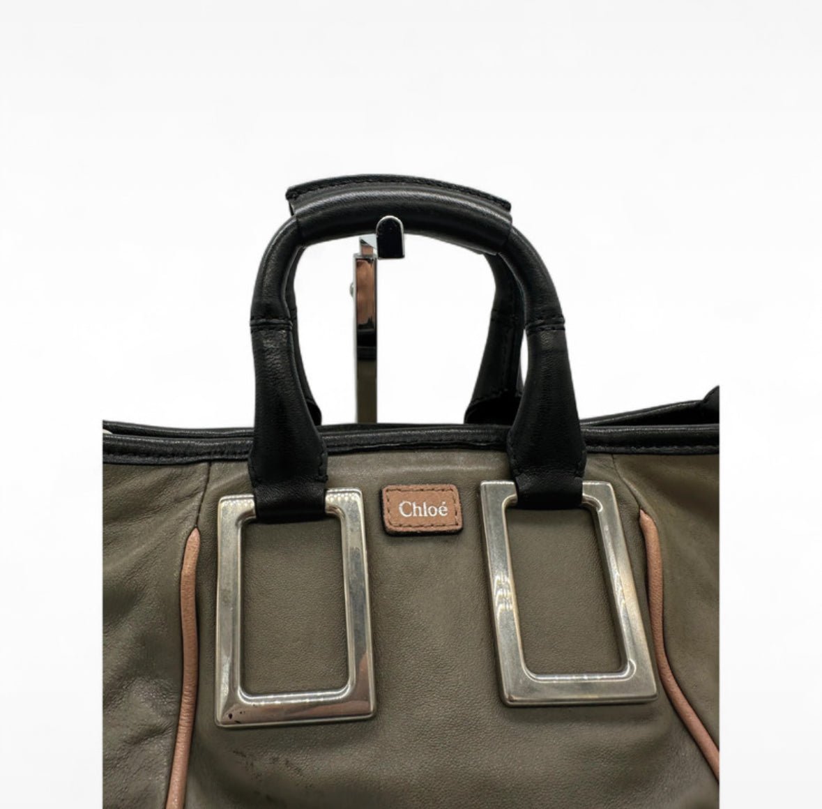 Vintage Chloé Mini Ethel Handbag. In khaki leather with gold coloured hardware - Thanks it's Vintage