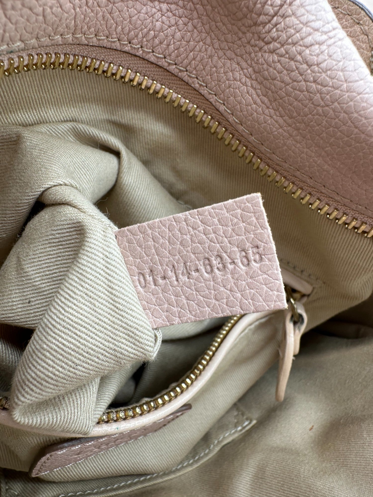 Vintage Chloé Paraty Handbag in Baby Pink Grain Leather - Thanks it's Vintage