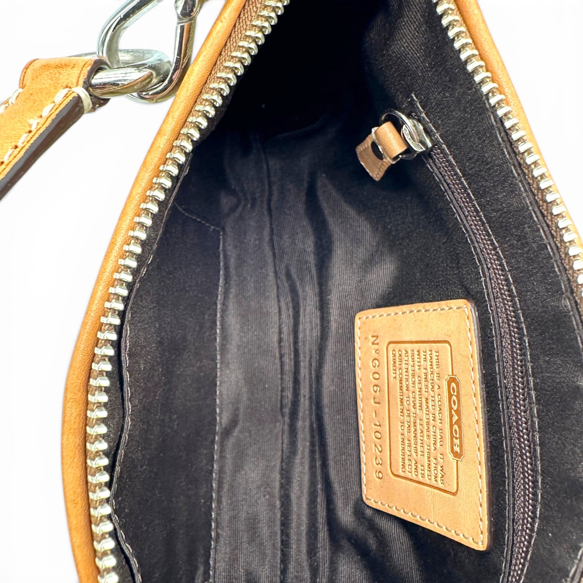 Vintage Coach 10239 Baguette Shoulder Bag - Thanks it's Vintage