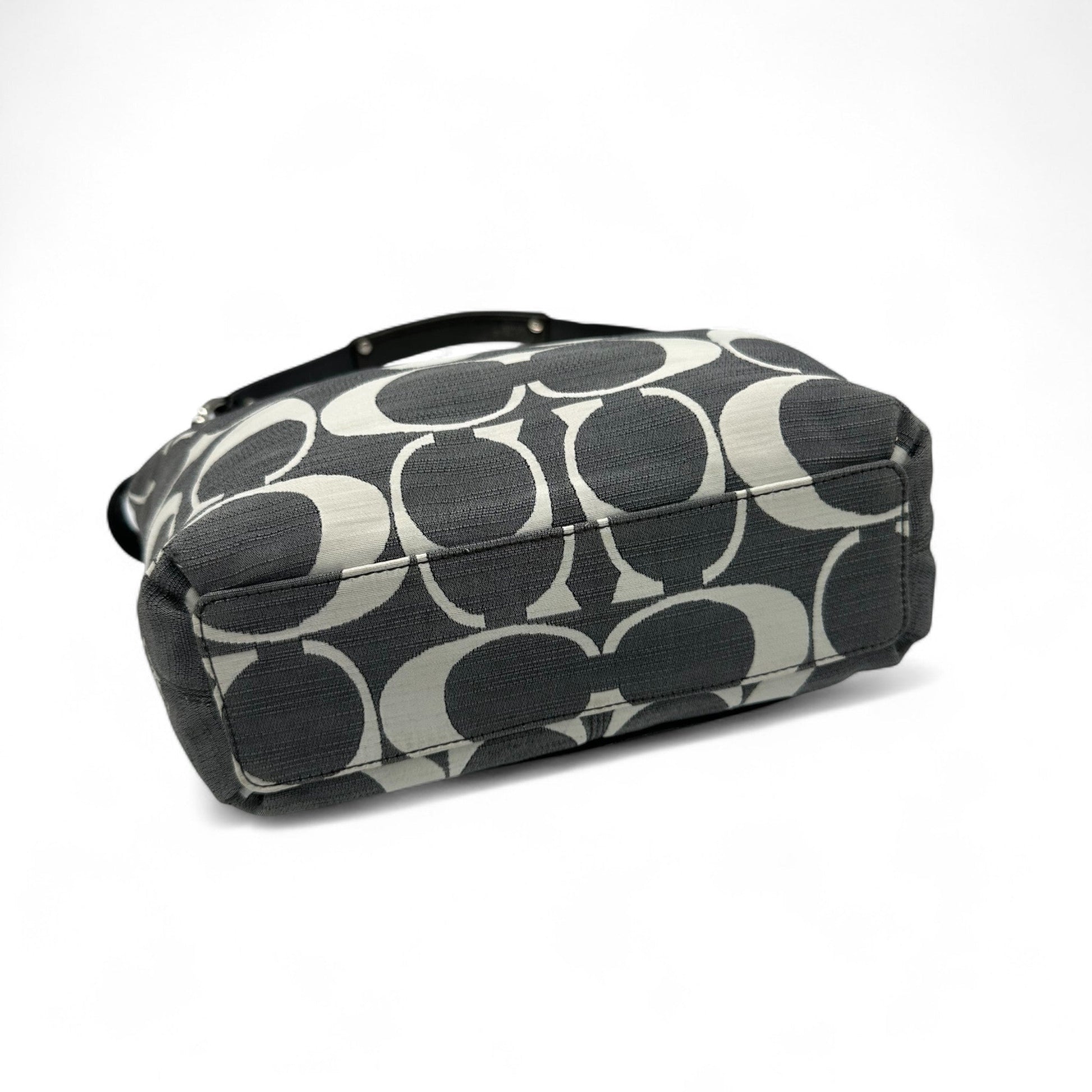 Vintage Coach 13291 Crescent Shoulder Bag - Thanks it's Vintage