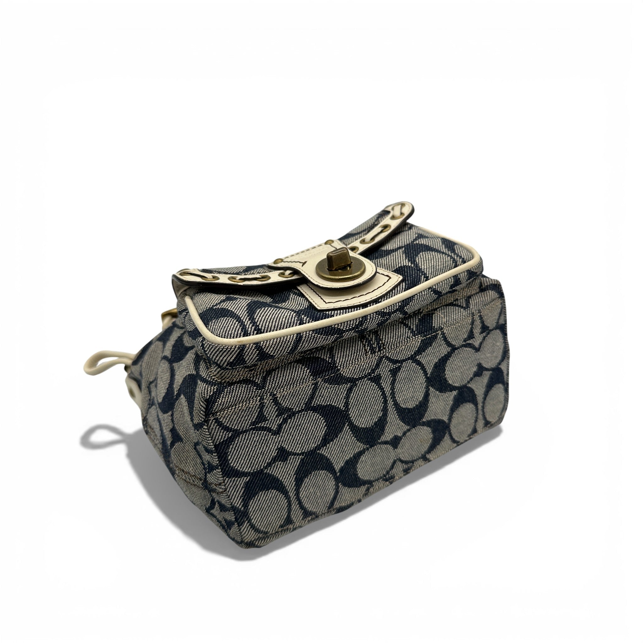 Vintage Coach 40315 Mini Legacy Shoulder Bag – Thanks it's Vintage
