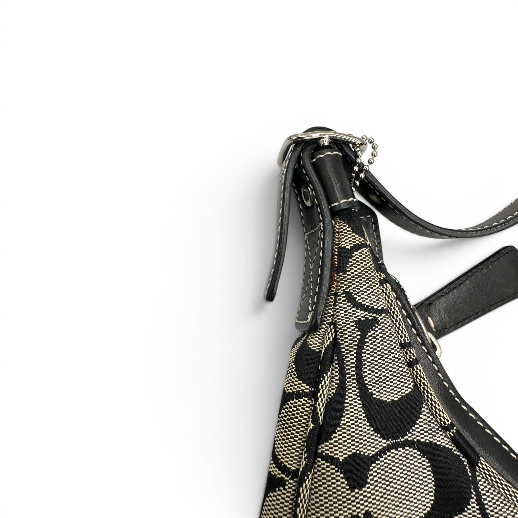 Vintage Coach 6045 Half Moon Shaped Shoulder Bag – Thanks it's Vintage