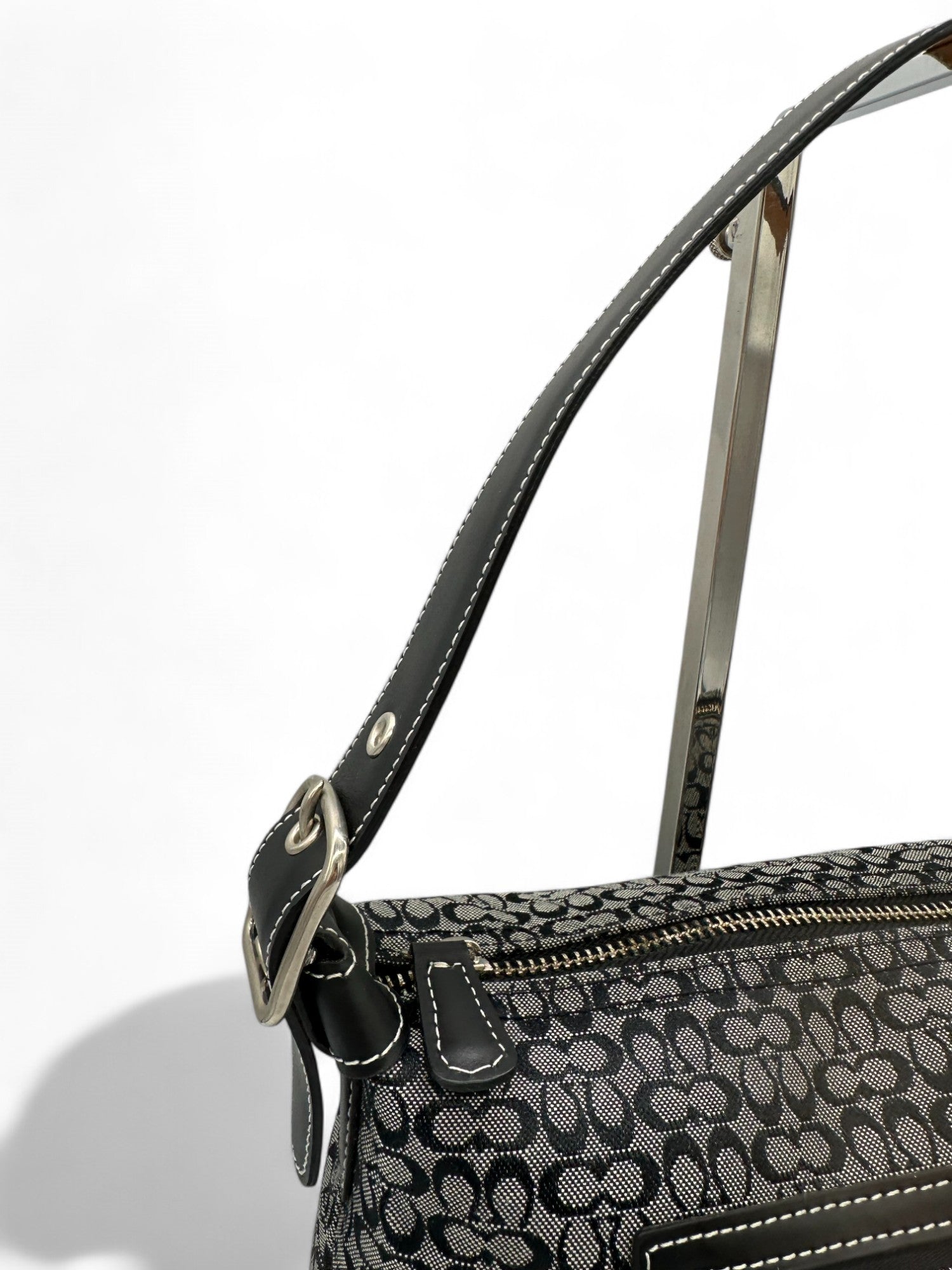 Vintage Coach 6332 Shoulder Bag - Thanks it's Vintage