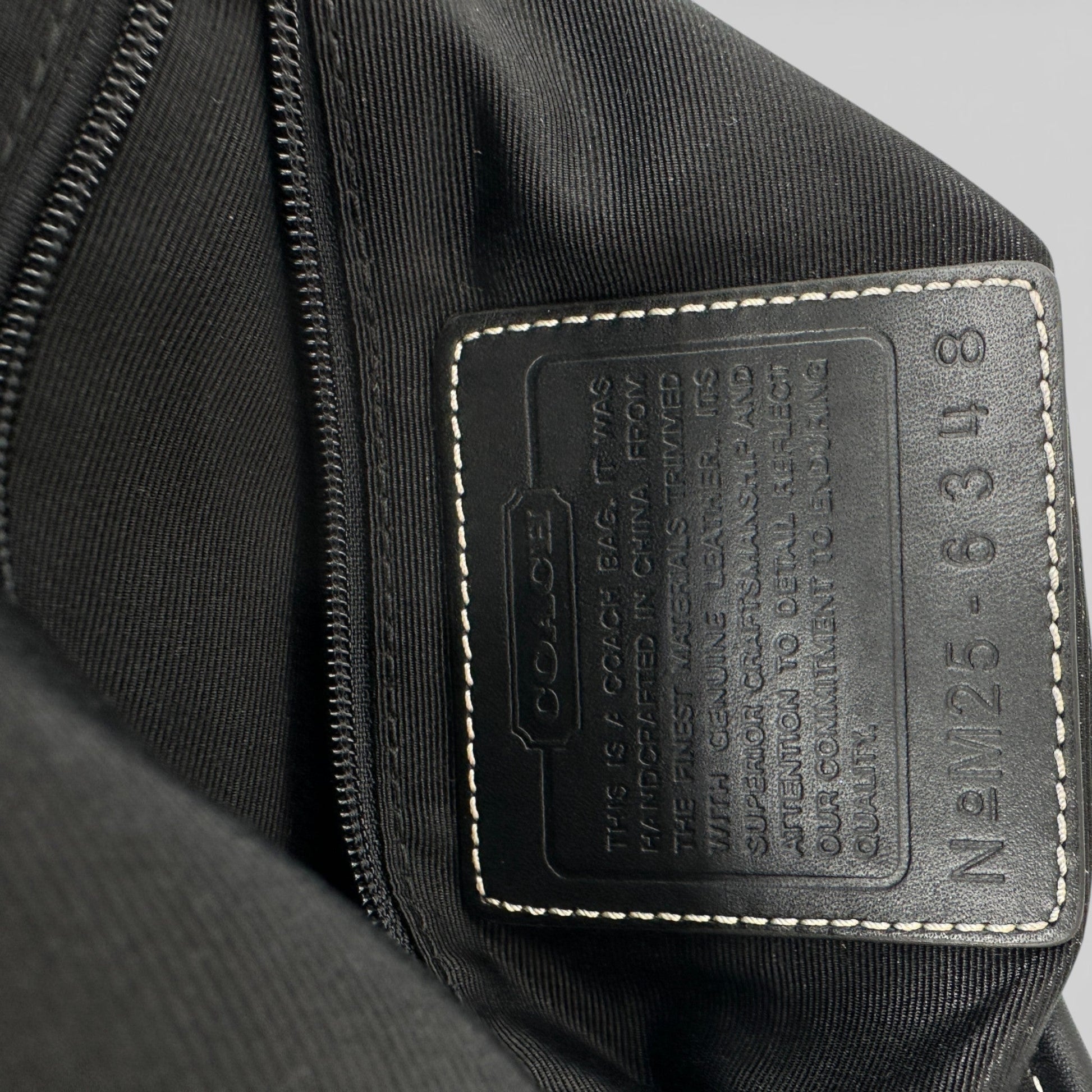 Vintage Coach 6348 Demi Hampton Clip Shoulder Bag - Thanks it's Vintage