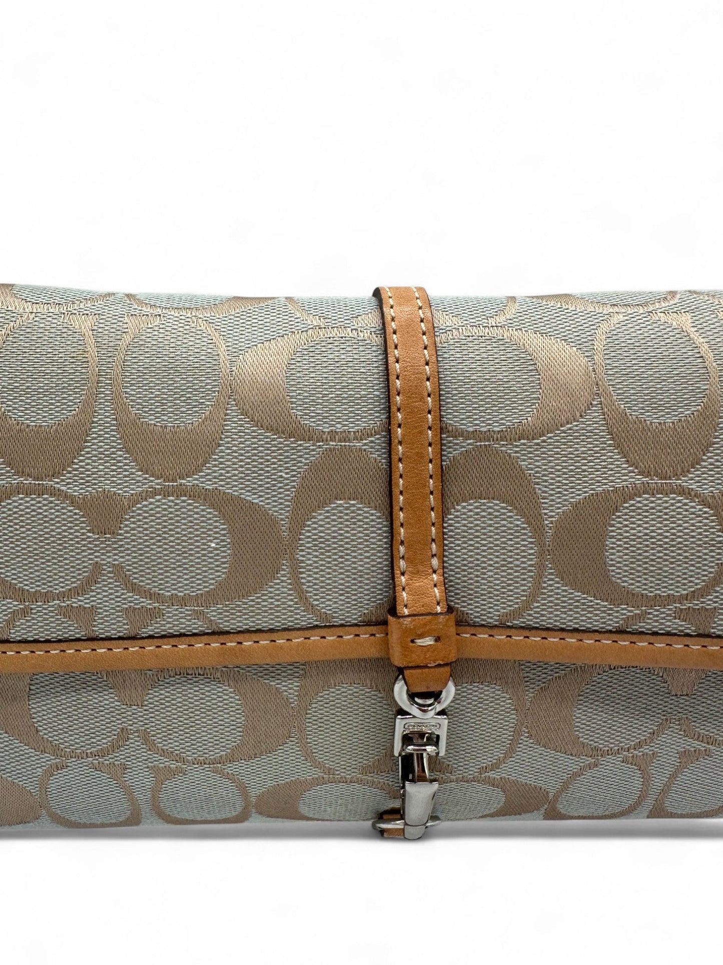 Vintage Coach 6348 Demi Hampton Clip Shoulder Bag in Baby Blue Monogram - Thanks it's Vintage