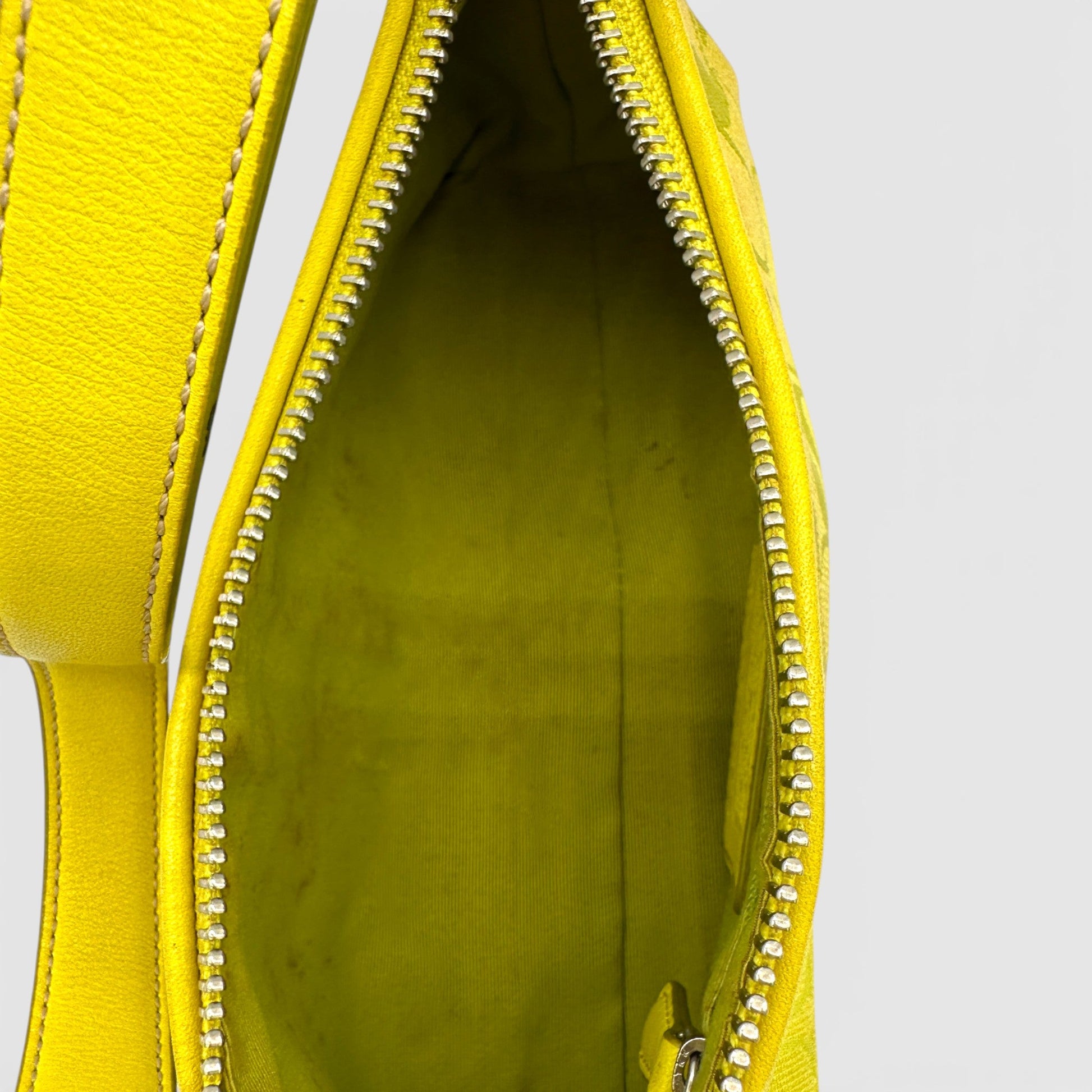 Vintage Coach 6371 East West Baguette Shoulder Bag - Thanks it's Vintage