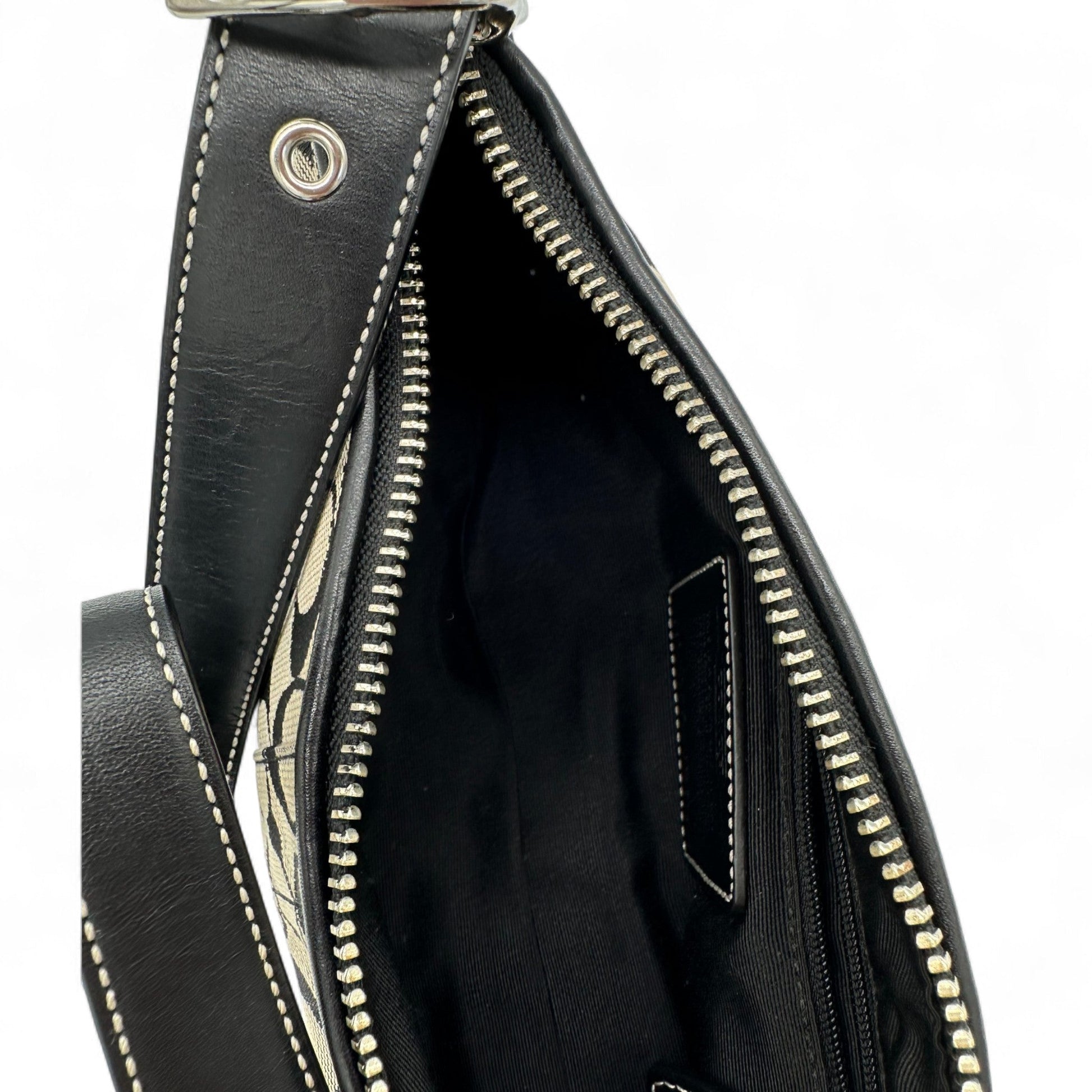 Vintage Coach 6371 East West Baguette Shoulder Bag - Thanks it's Vintage