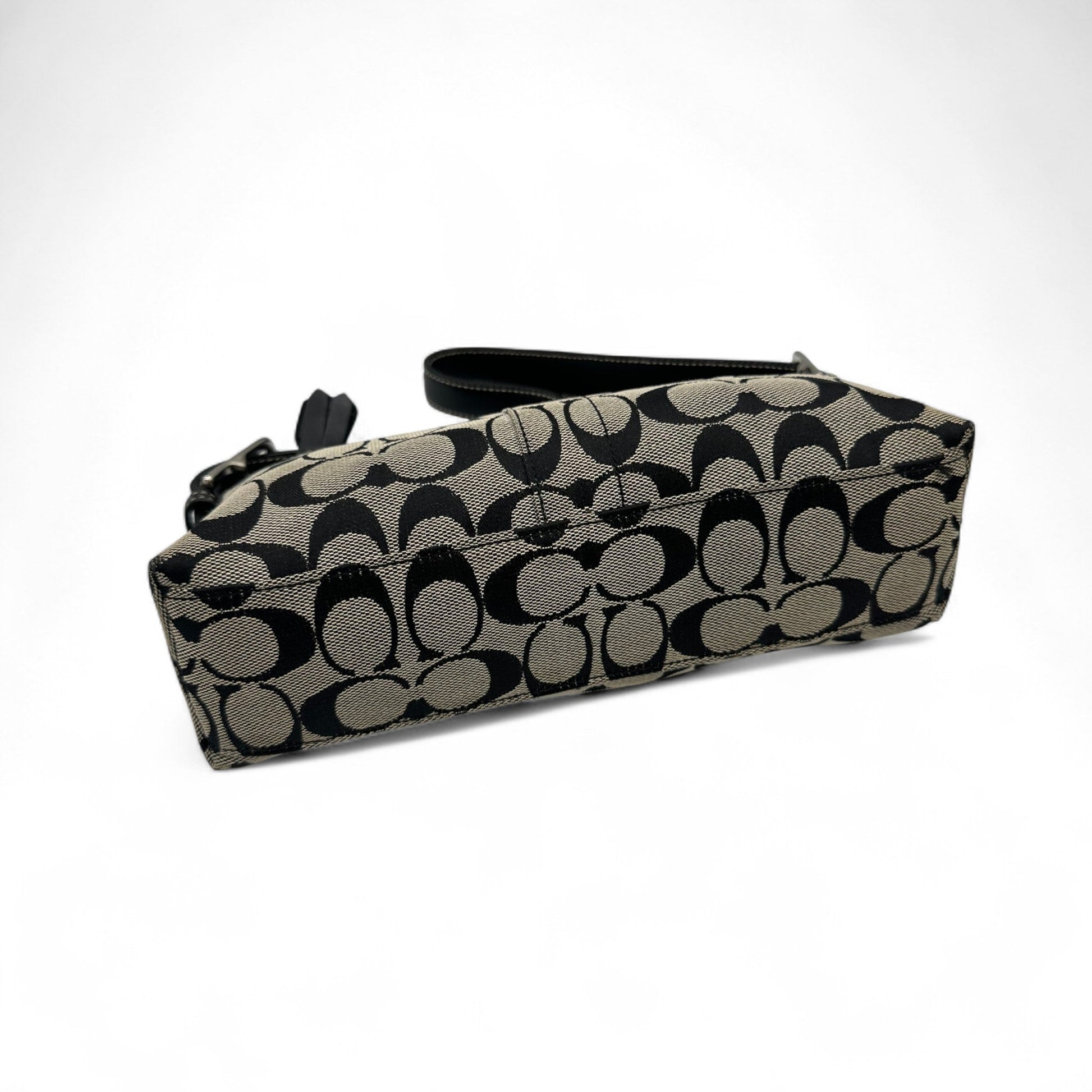 Vintage Coach 6371 East West Baguette Shoulder Bag - Thanks it's Vintage