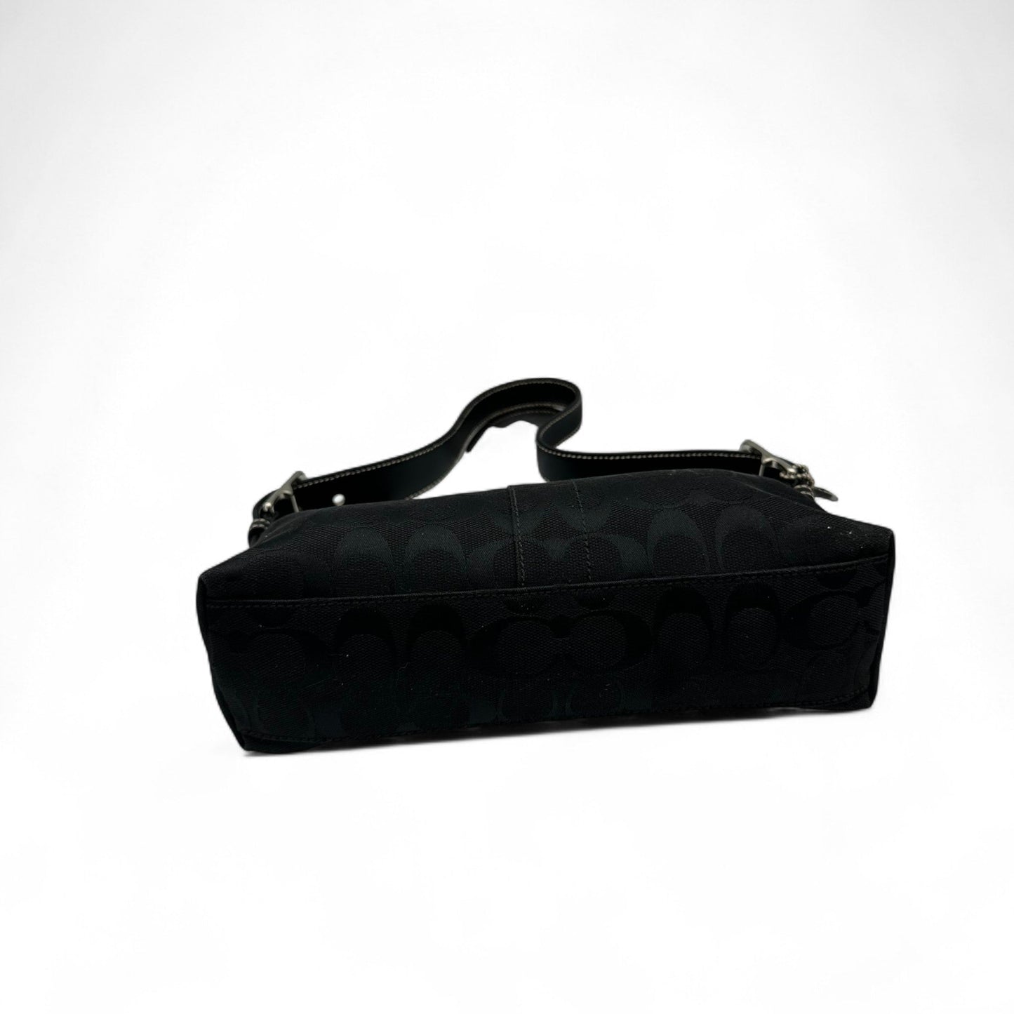 Vintage Coach 6371 East West Baguette Shoulder Bag - Thanks it's Vintage