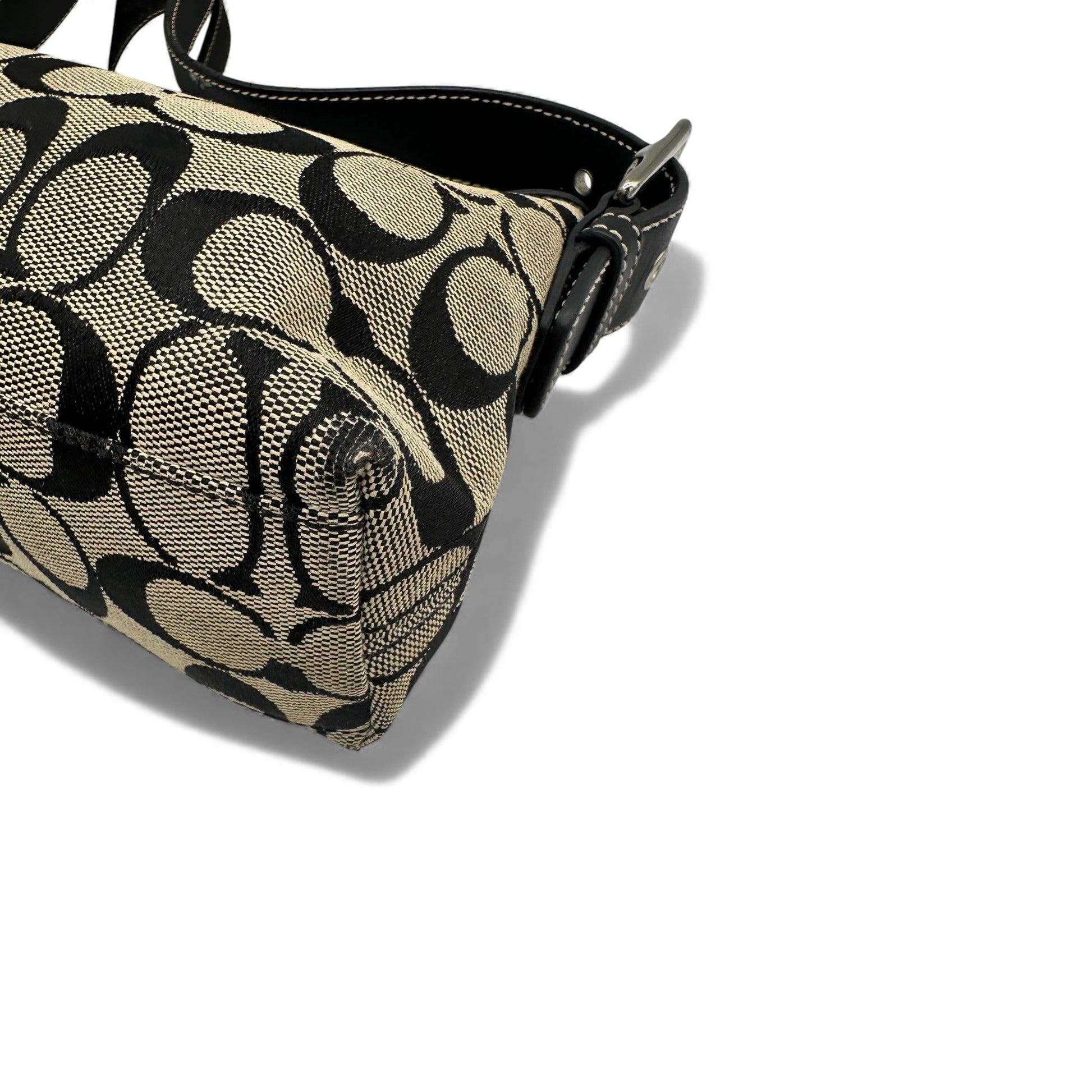 Vintage Coach 6371 East West Baguette Shoulder Bag - Thanks it's Vintage