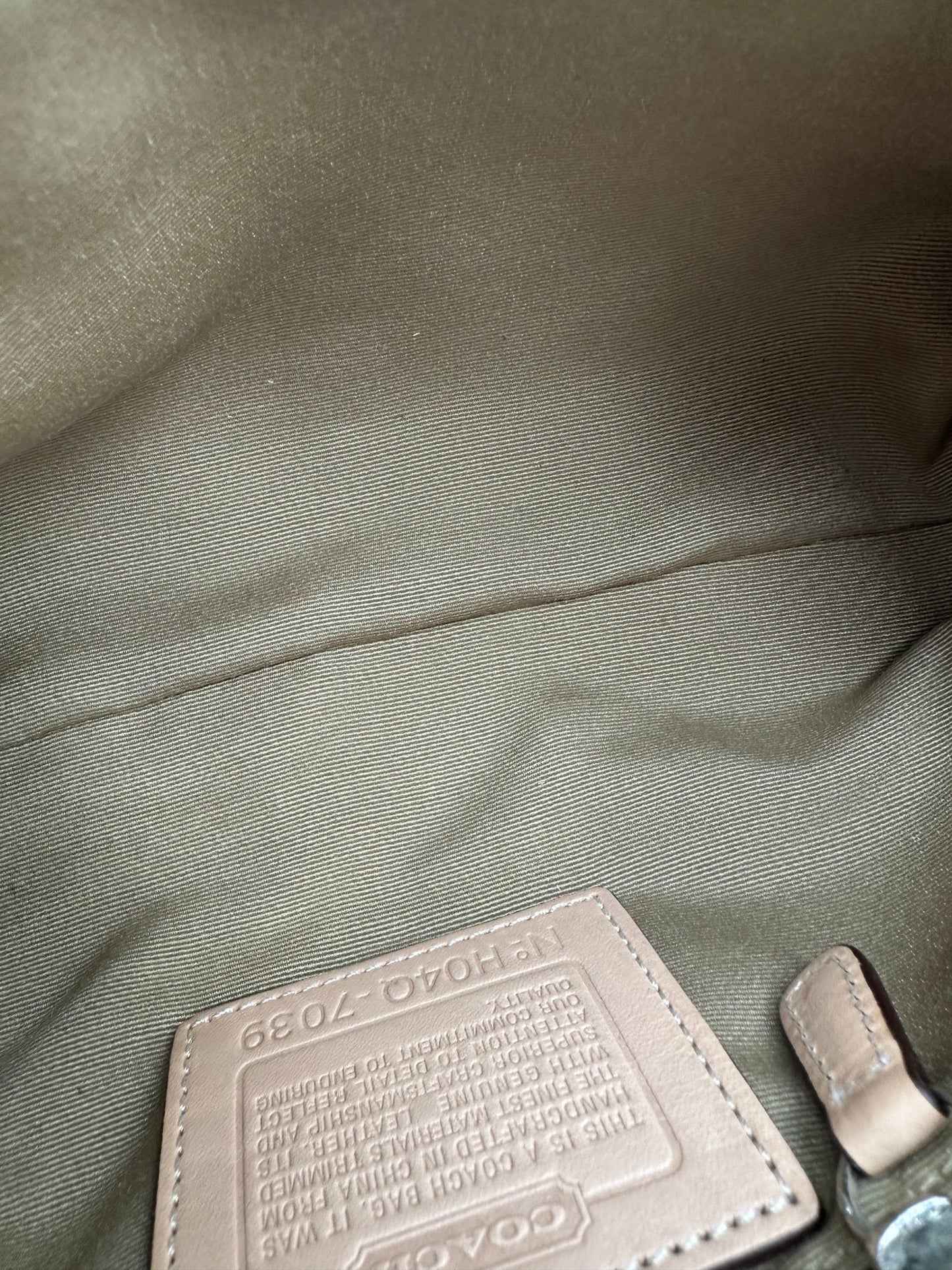 Vintage Coach 7039 East West Baguette Shoulder Bag - Thanks it's Vintage